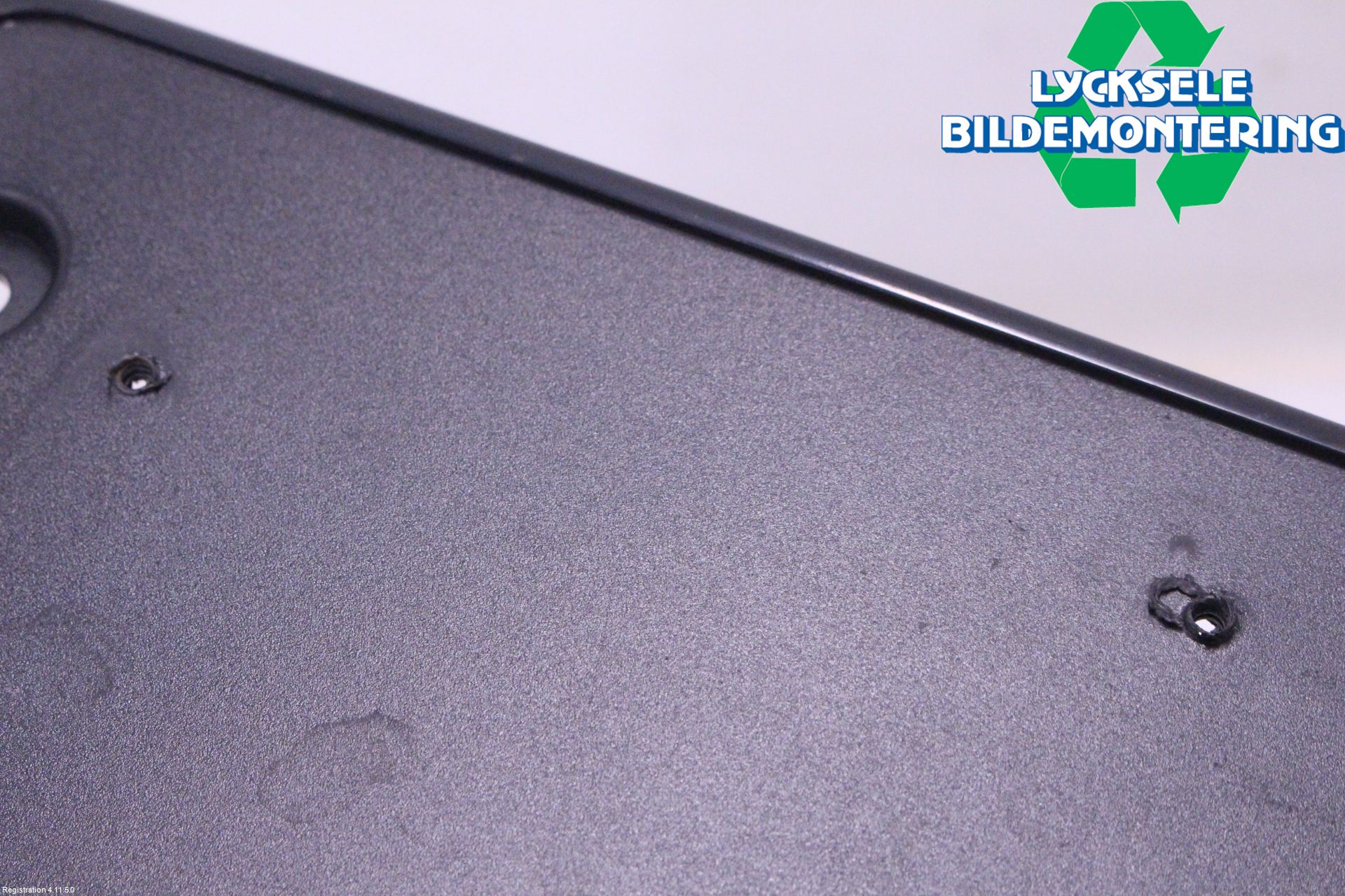 Volkswagen VW PASSAT 15-19 Skylthållare