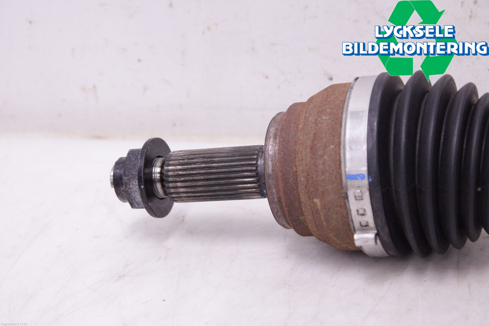 Kia CEED/CEED SW 19- Drivaxel Fram Vänster