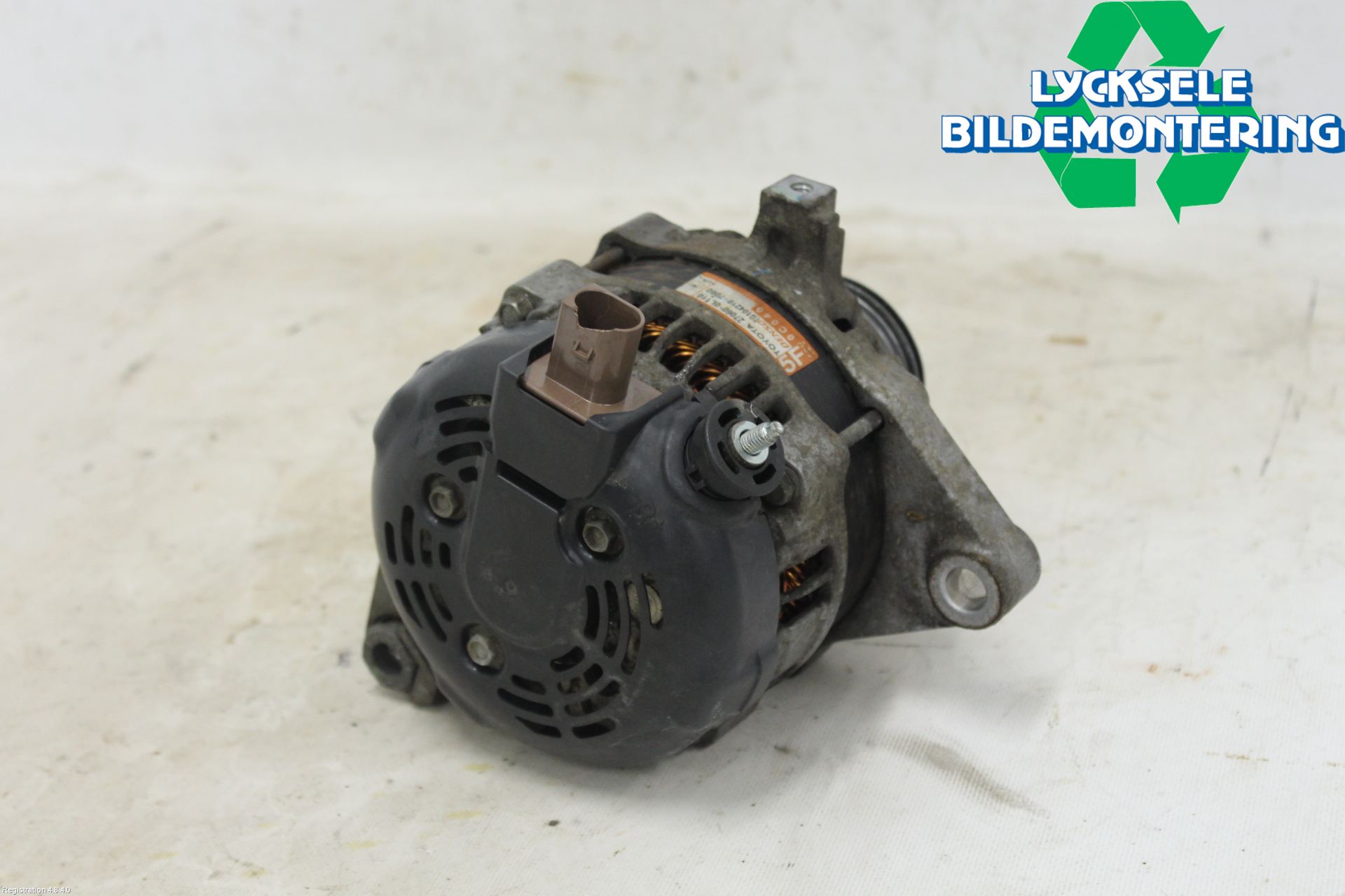 Toyota HILUX 16- Generator