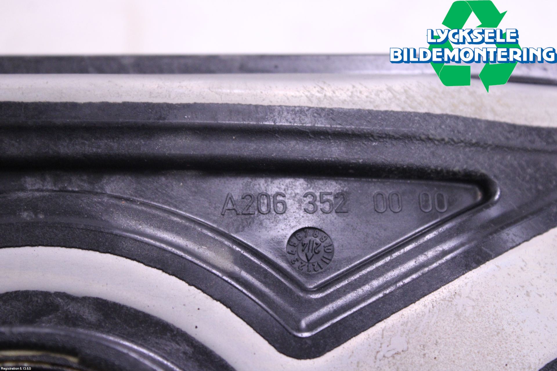 Mercedes-Benz MB C-KLASS (W206) 21- Bakaxel Fäste