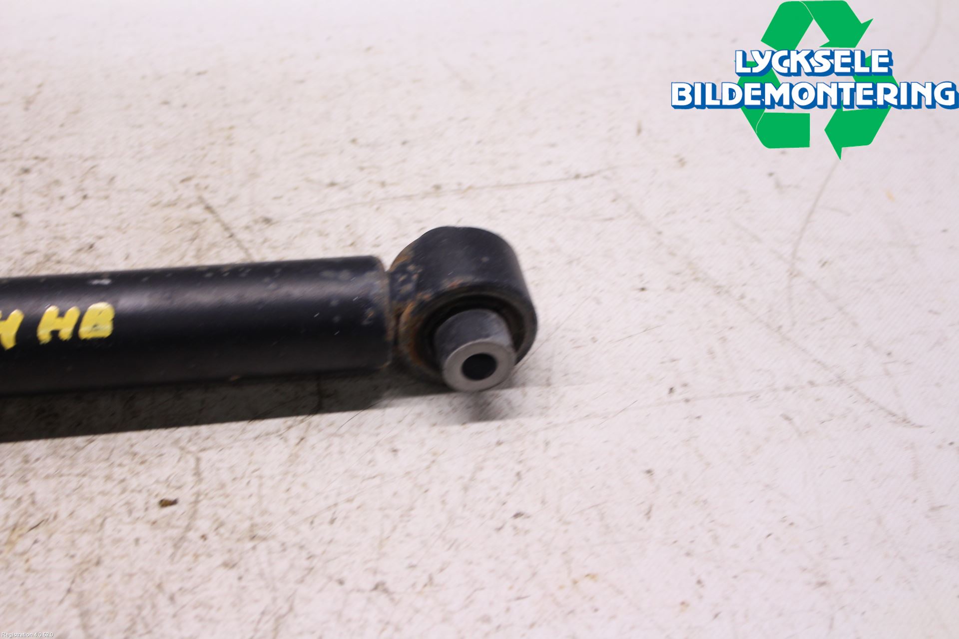 Audi A4/S4 B9 16-19 Stötdämpare Bak