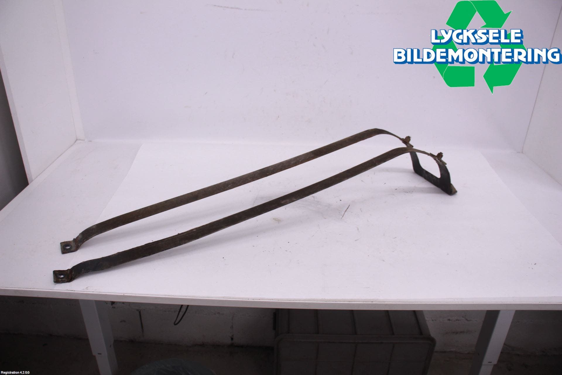 Volvo 740 88-92 Bränsletanksband