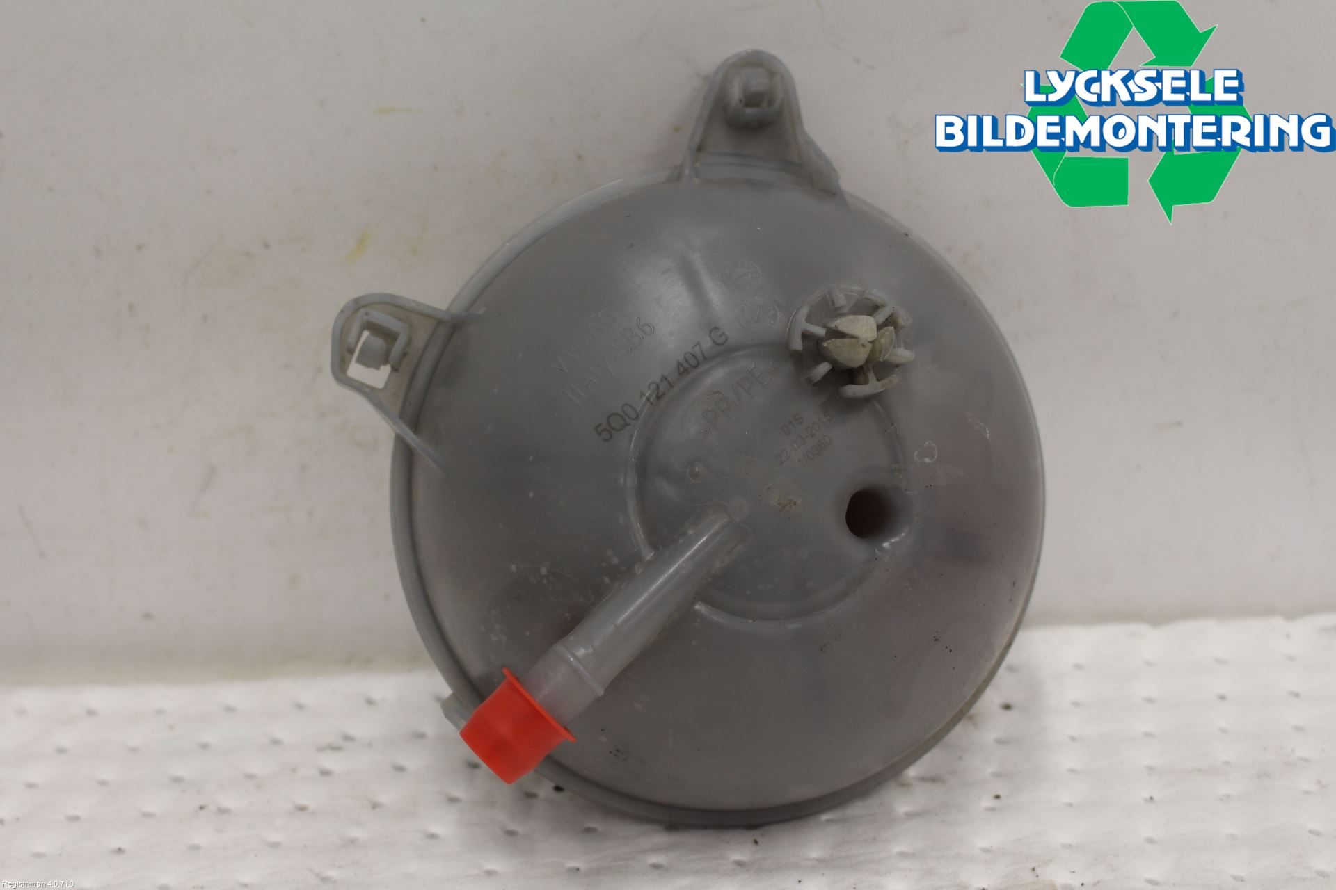 Volkswagen VW PASSAT 15-19 Expansionstank