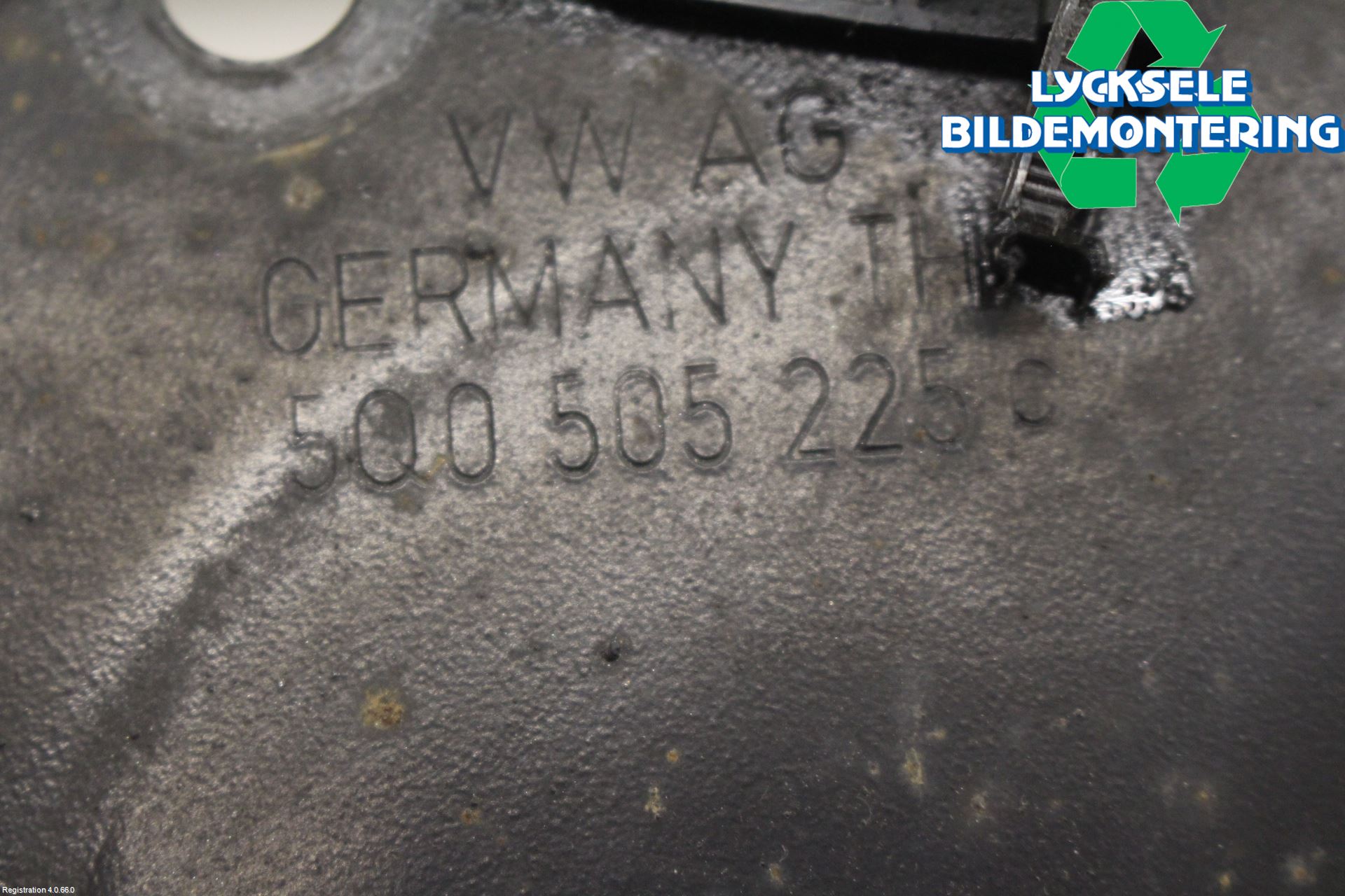 Volkswagen VW GOLF / E-GOLF VII 13-20 Bärarm Bak Vänster
