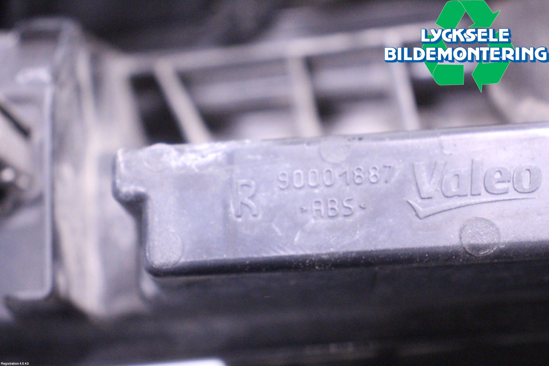 Peugeot 308 08-13 Positionsljus Fram Hö