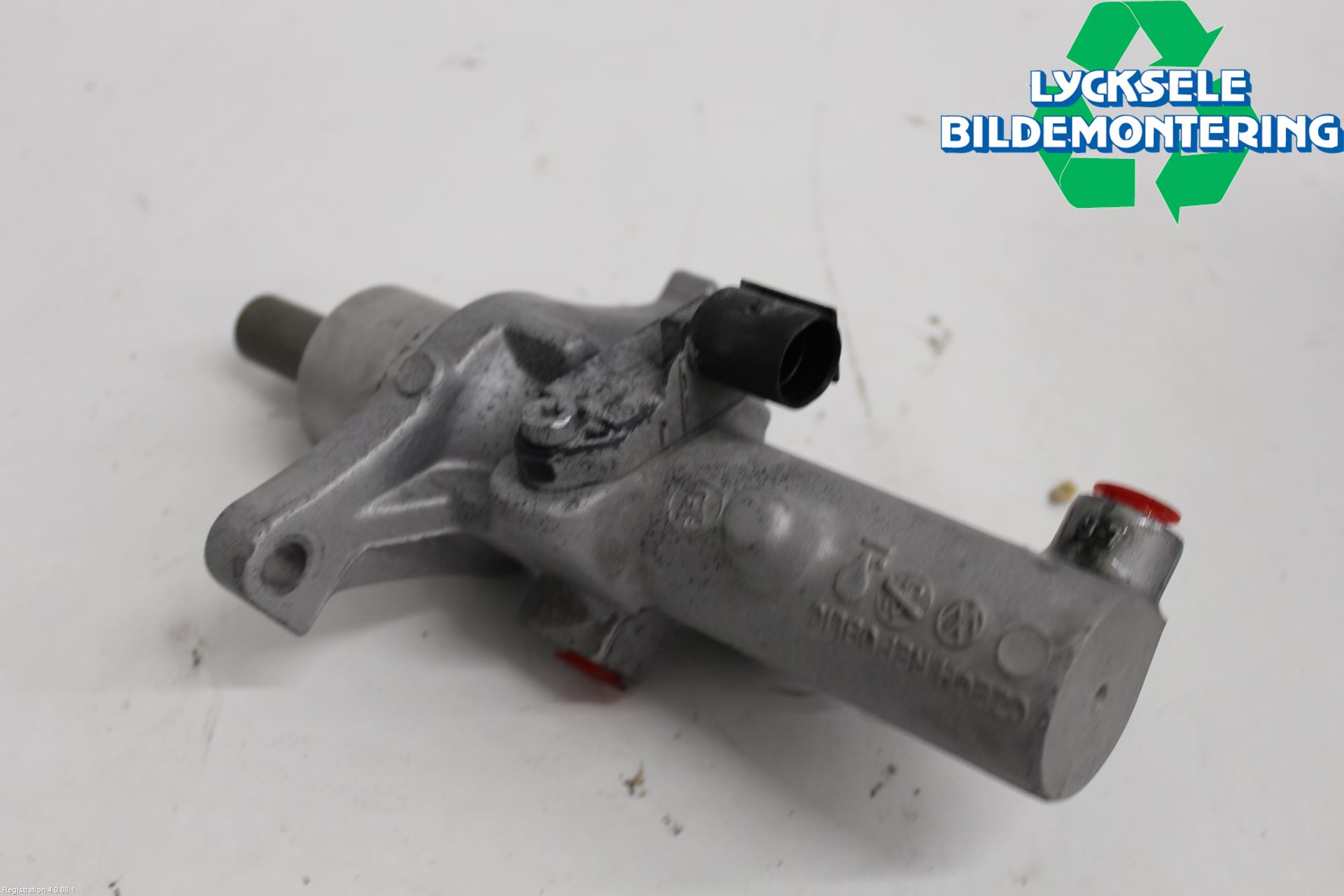 Volkswagen VW AMAROK 2H 10-22 Broms Huvudcylinder