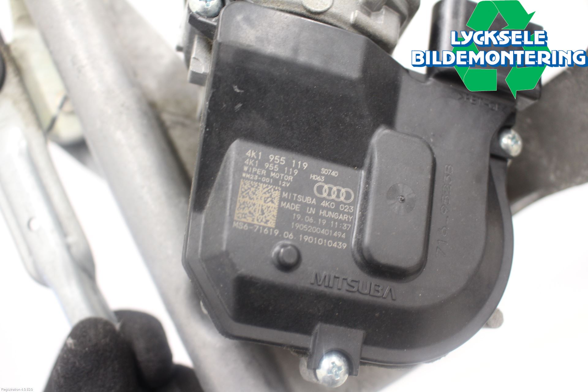 Audi A6 F2/C8 19- Torkarmotor Vindruta