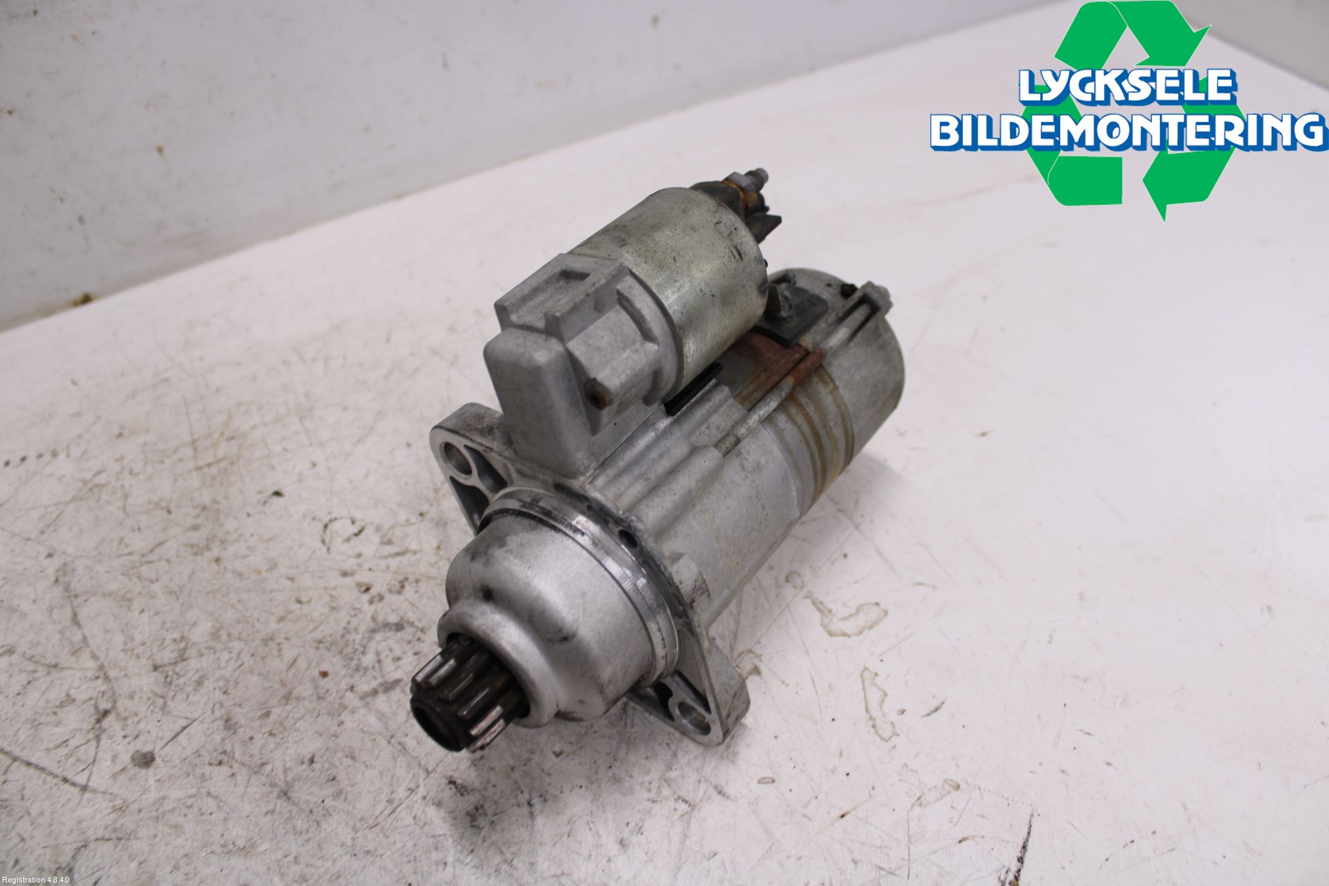 Volkswagen VW CADDY      04-10 Startmotor Diesel