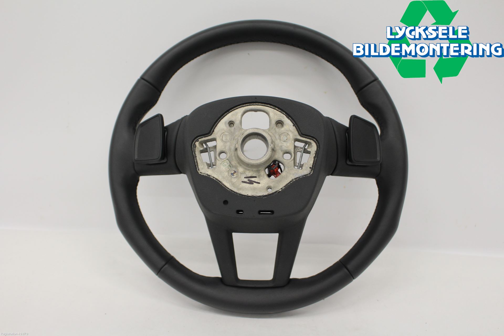 Audi A6 F2/C8 19- Ratt