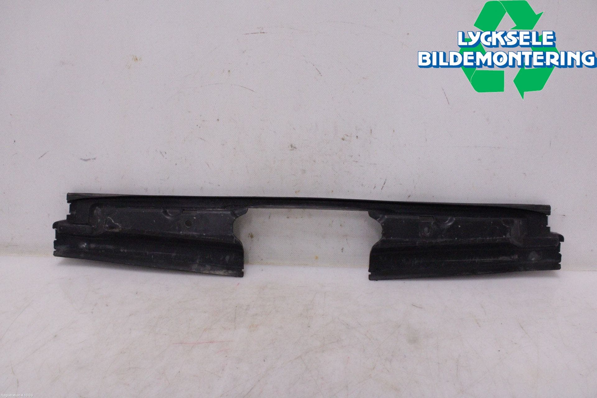 BMW 5 E60/61 Sed/Tou 02-10 Deflektor Plåt-Plast Kylning