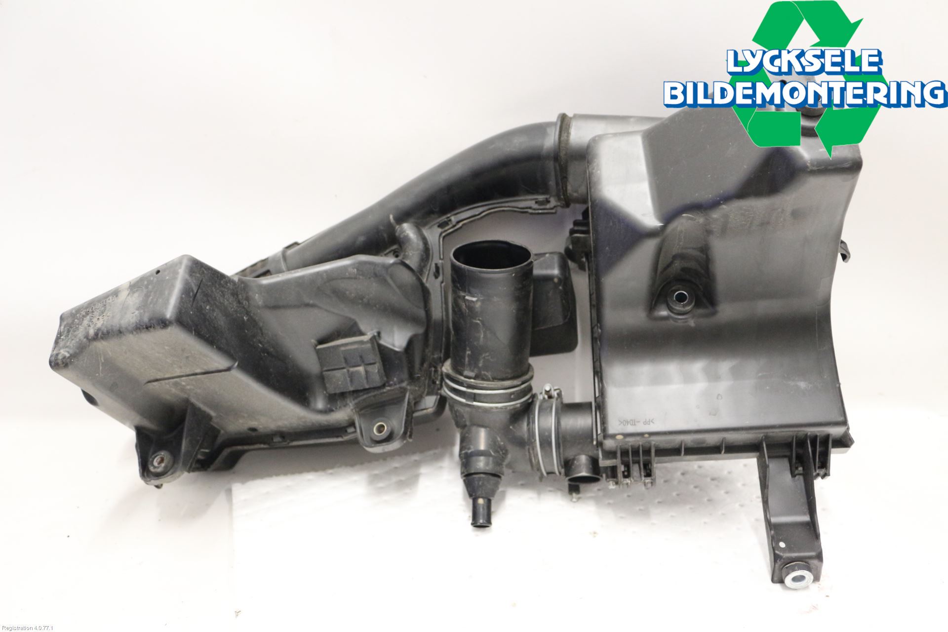 Toyota AURIS 13-19 Luftrenare