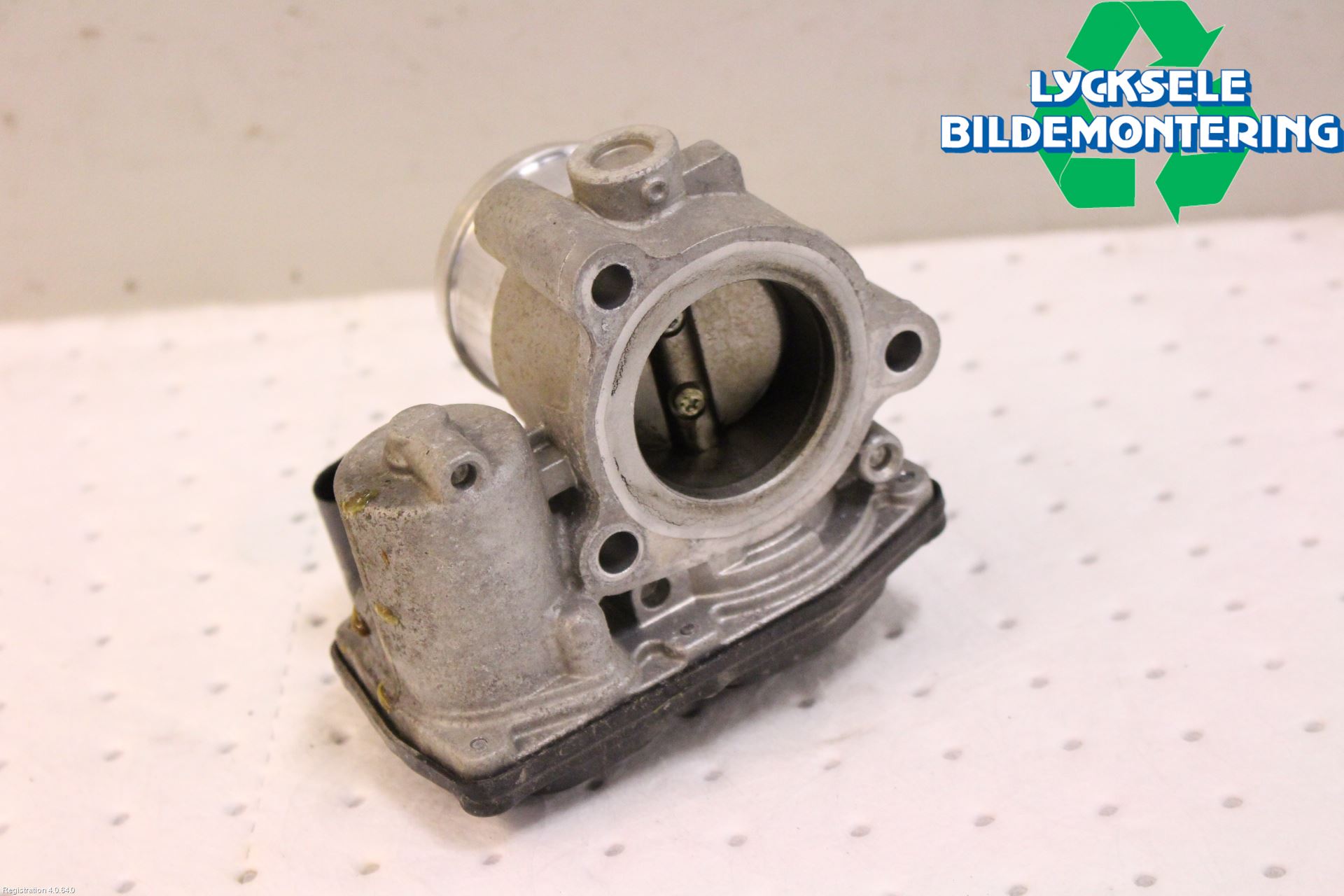 Ford FIESTA 13-17 Injspjällhus