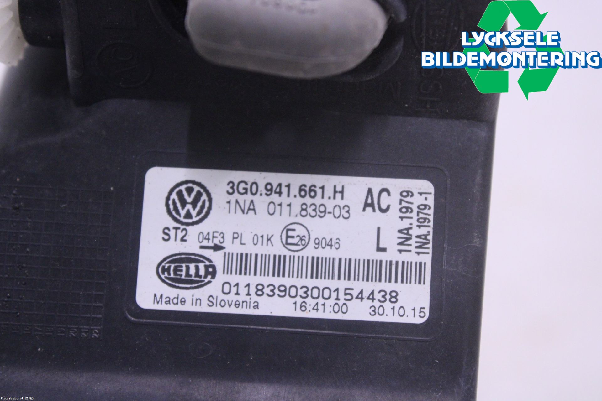 Volkswagen VW PASSAT 15-19 Dimljus-Varselljus Fram