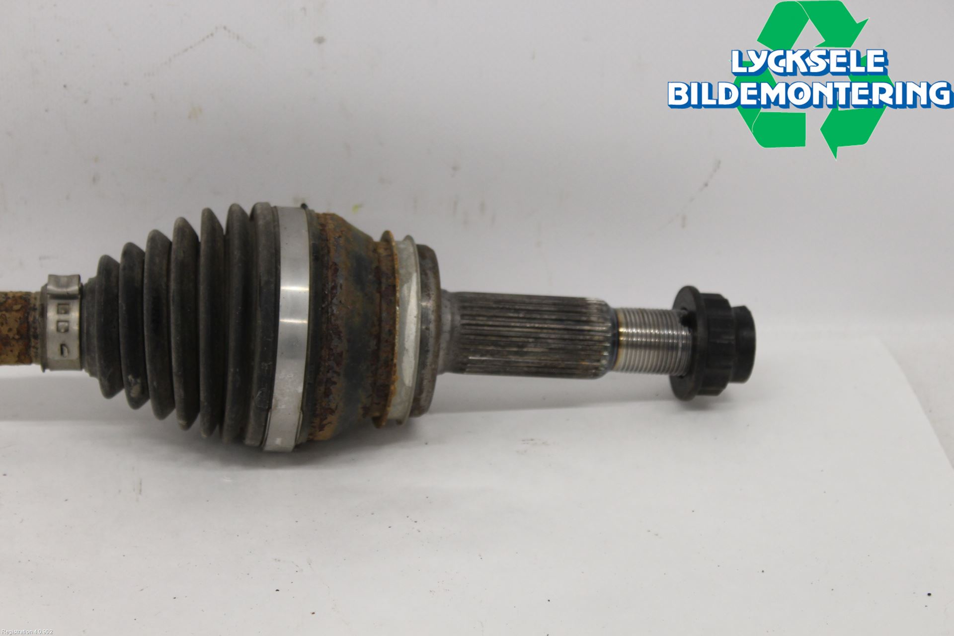 Toyota RAV4 19- Drivaxel Bak Höger