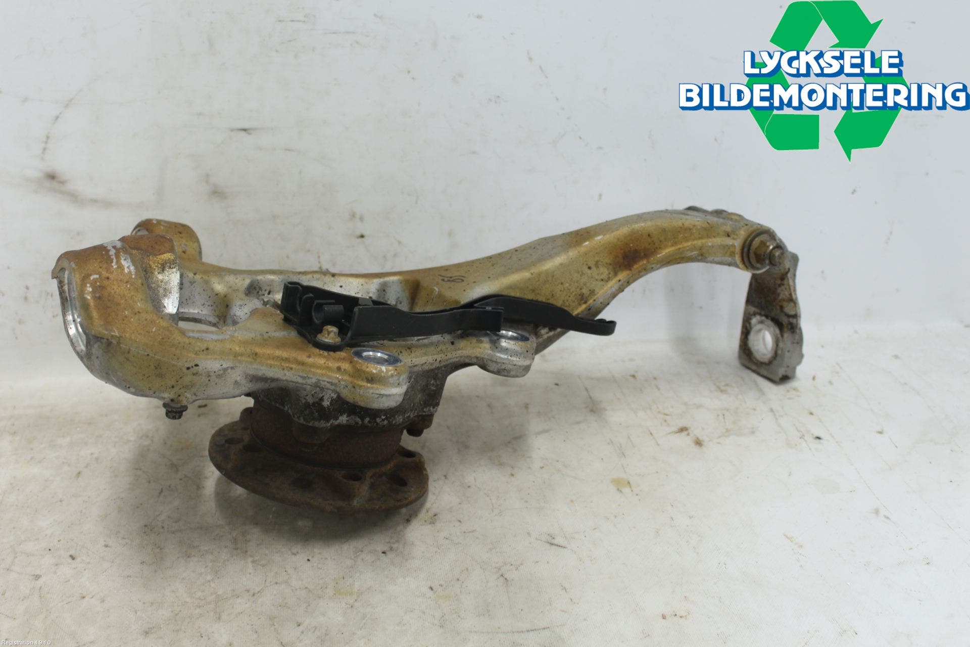 Mercedes-Benz MB C-KLASS (W205) 14-21 Styrspindel Lagerhus Vä