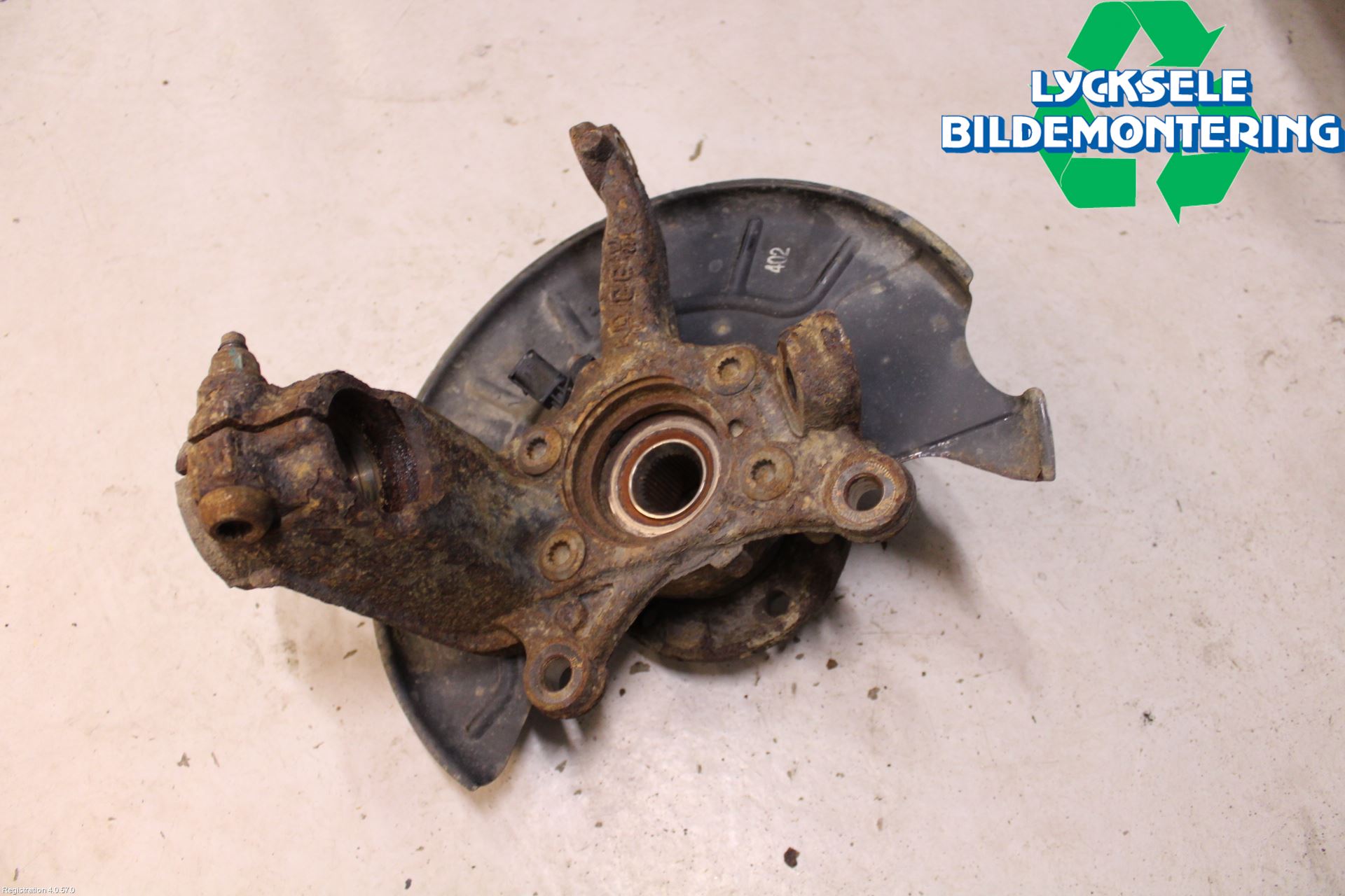 Volkswagen VW CADDY 11-15 Styrspindel Lagerhus Hö