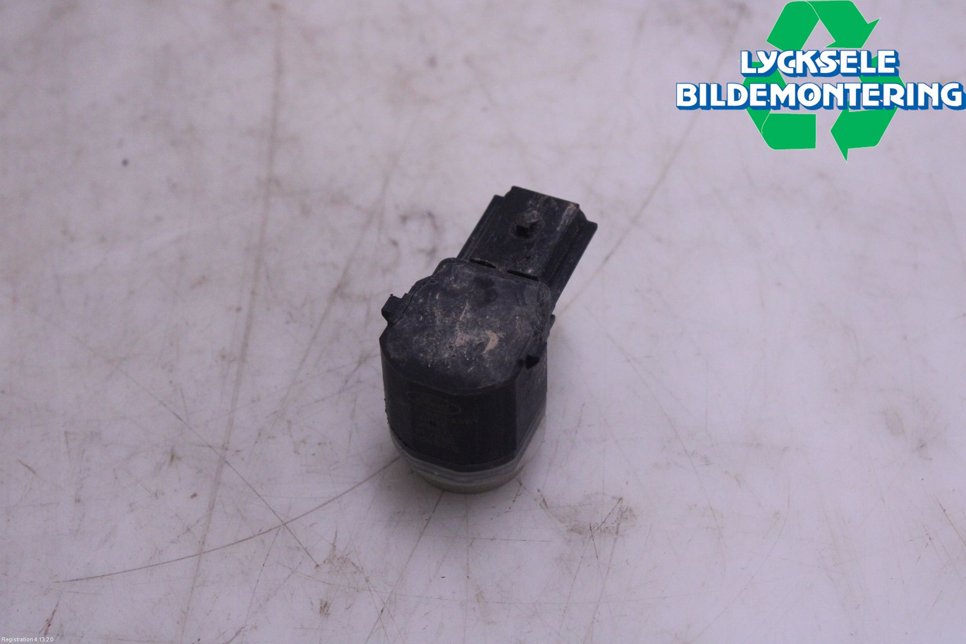 Ford FOCUS 15-18 Parkeringshjälp Frontsensor