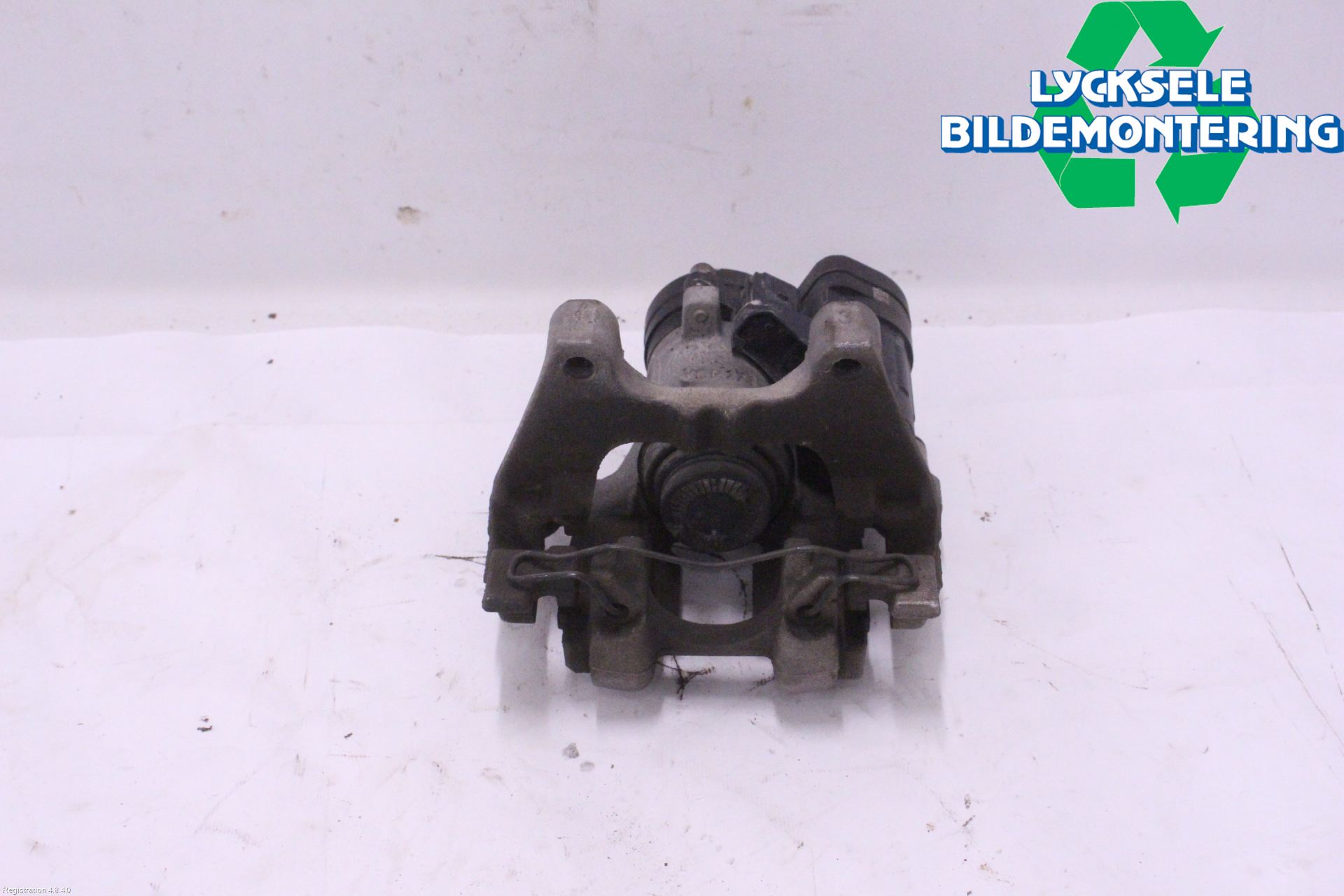 Volkswagen VW TIGUAN 16-24 Bromsok Bak Höger