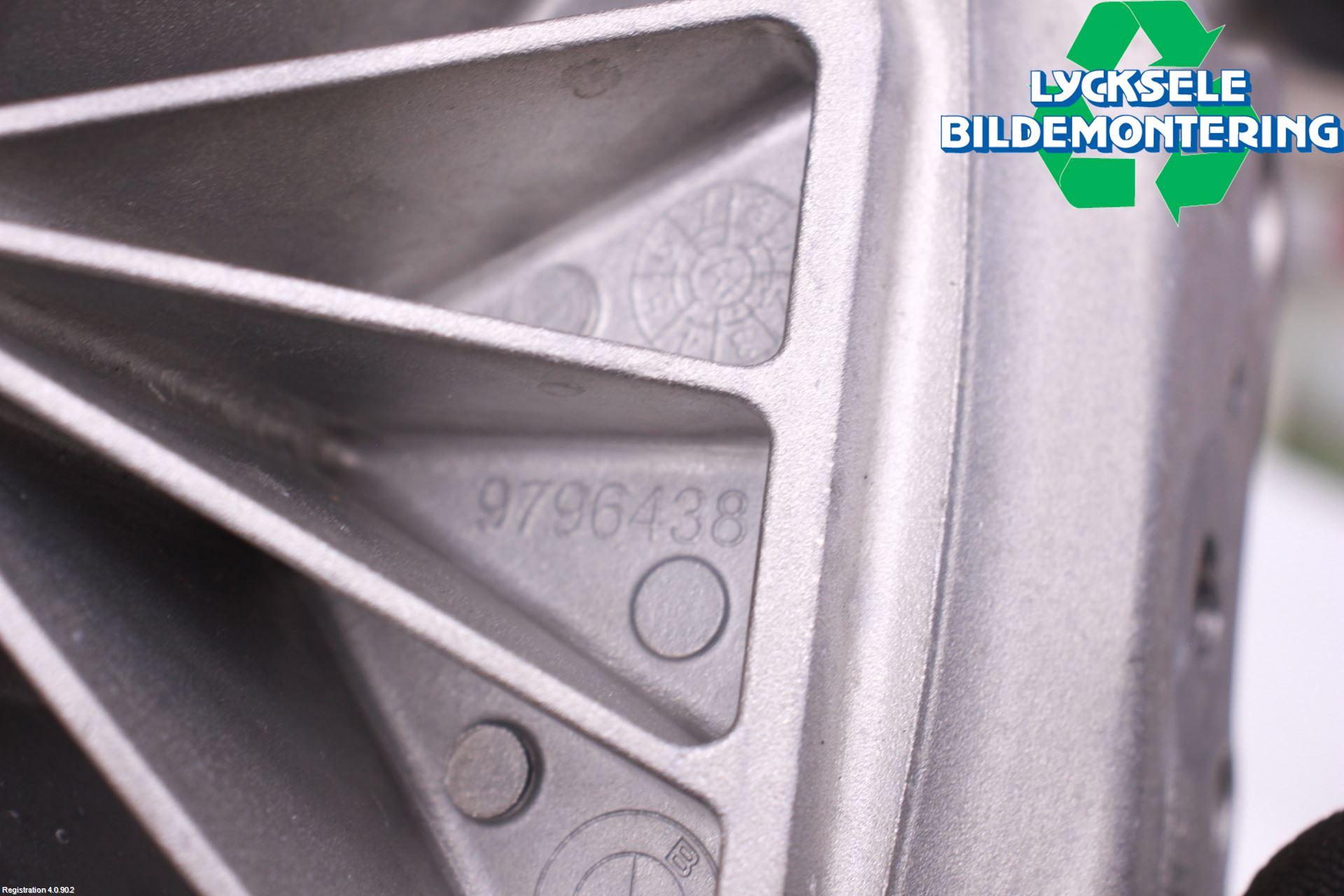 BMW X1/iX1 U11 23- Motorfäste