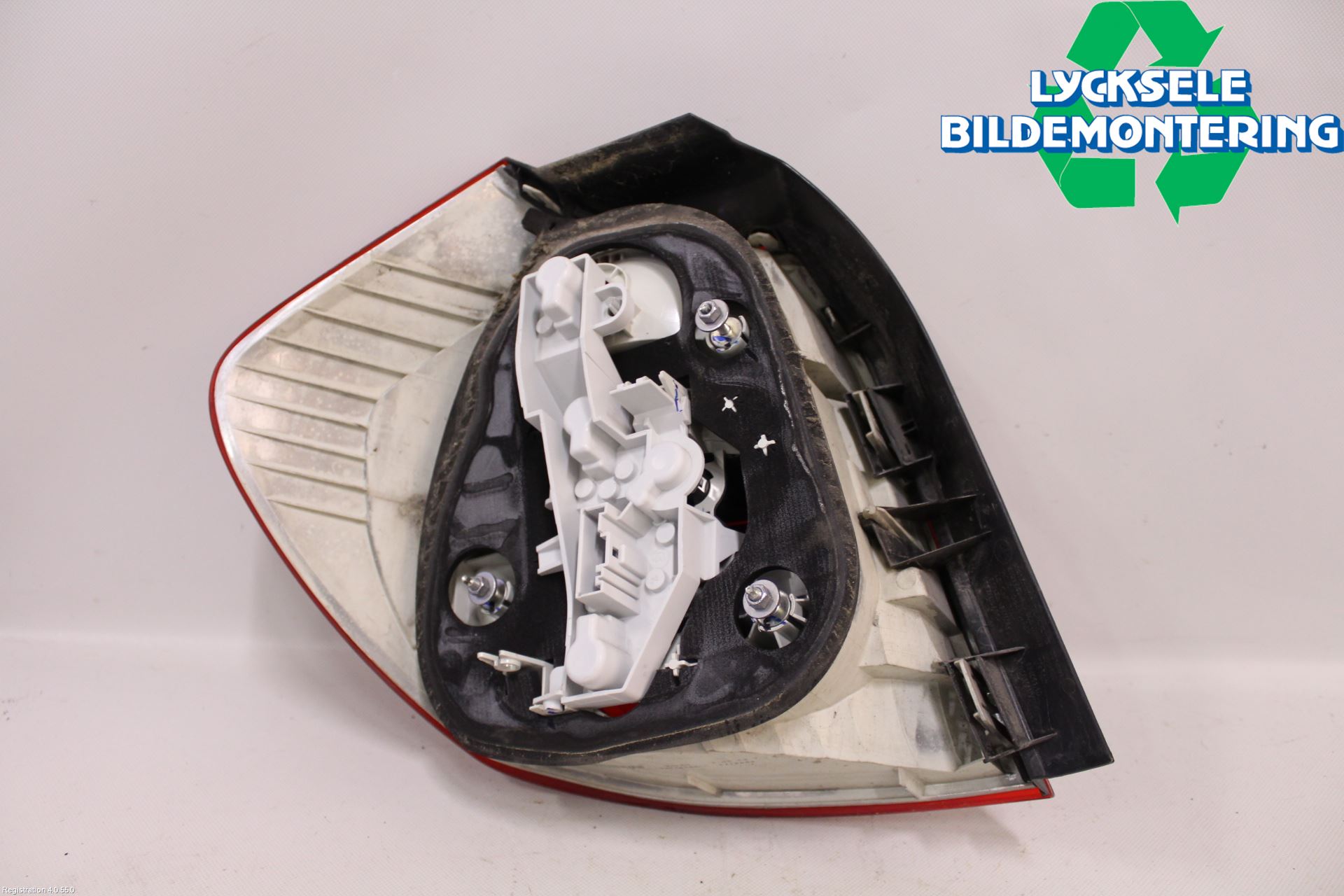 BMW 1 E87/81 5D/3D 03-11 Bakljus Höger