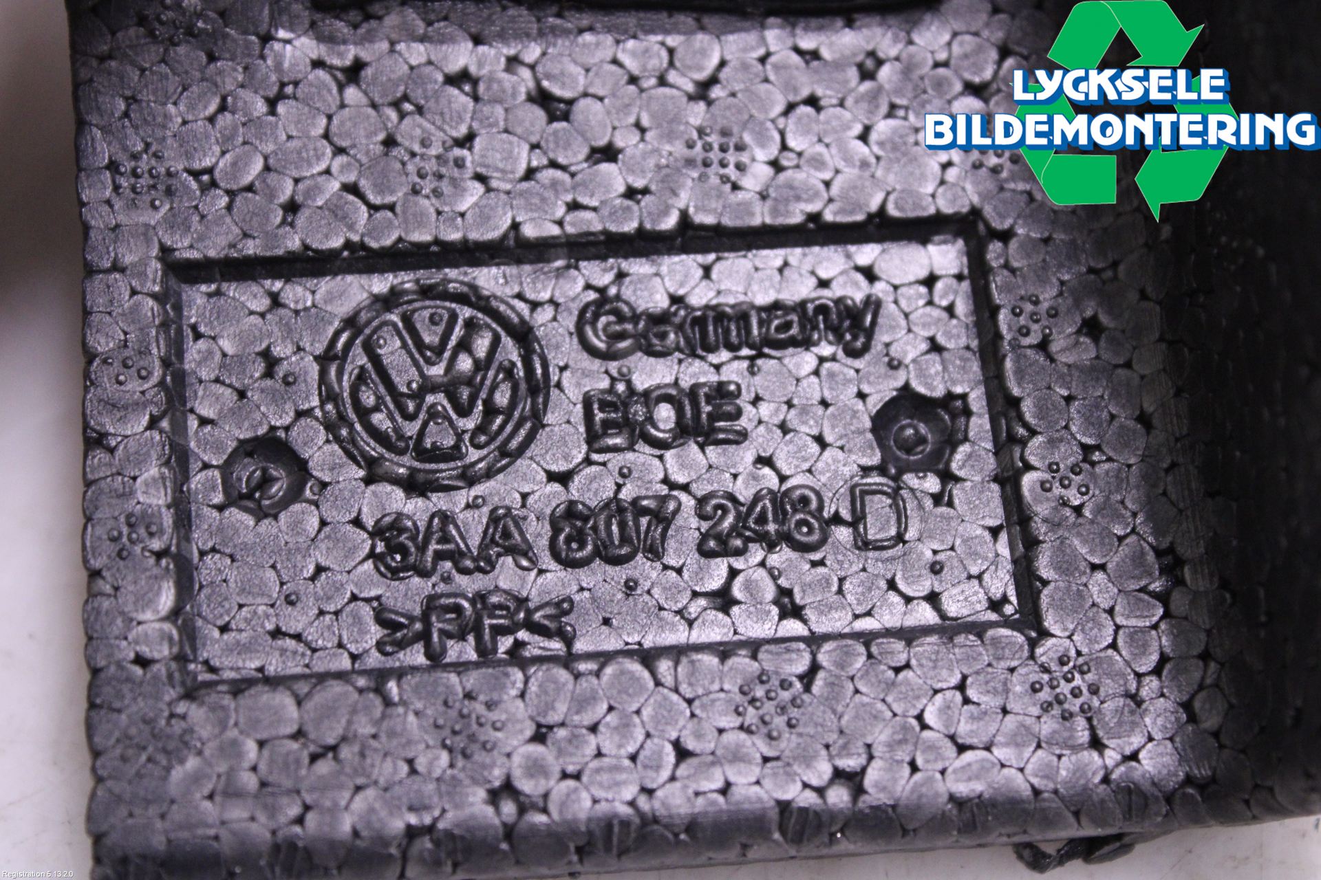 Volkswagen VW PASSAT 11-14 Stötfångar Deformelement Fram