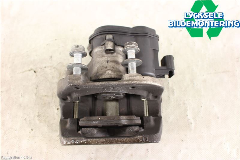 BMW 6 F12/F13 10-18 Bromsok Bak Vänster