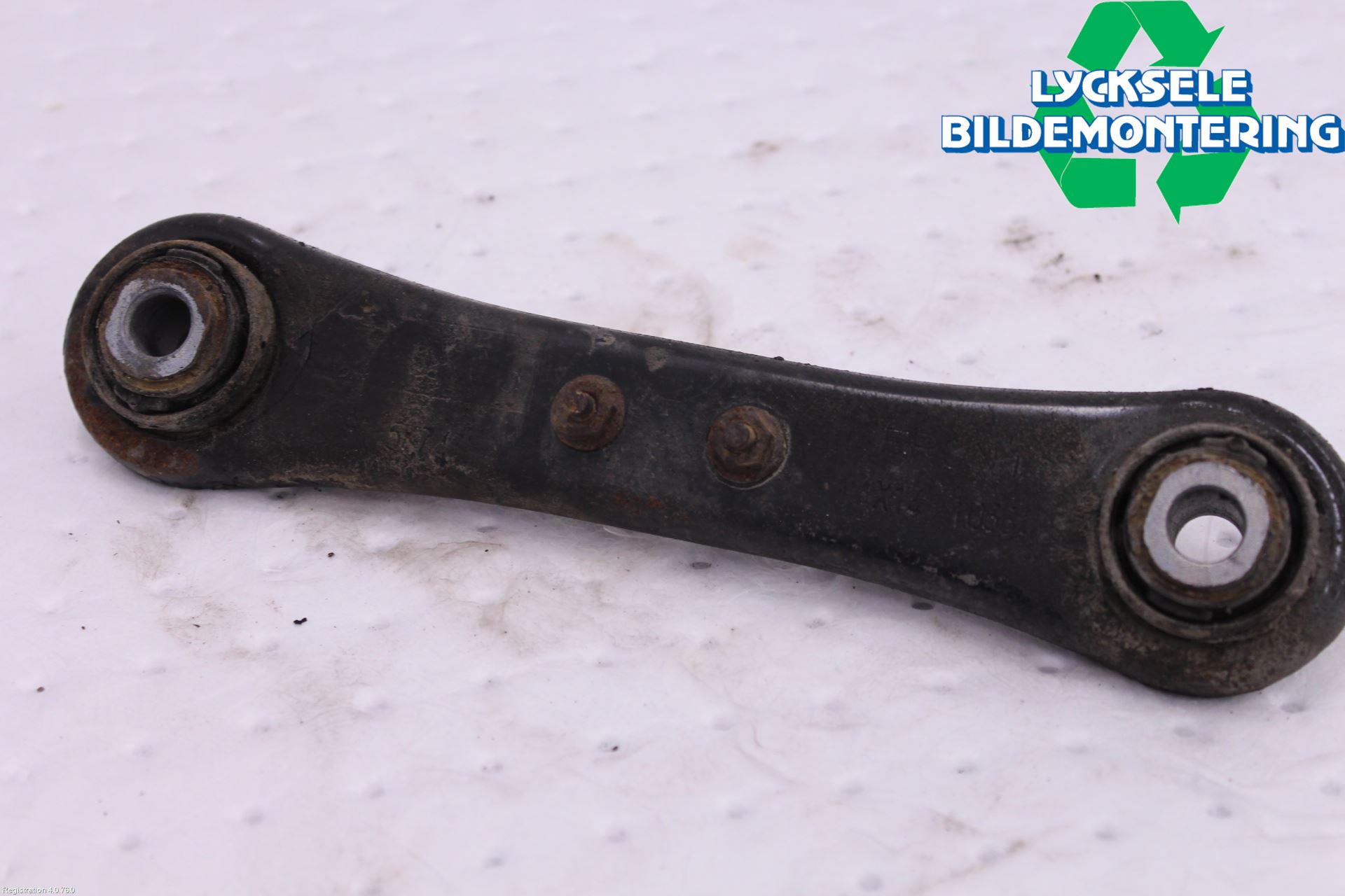 Volvo XC60 14-17 Bärarm Bak Vä-Hö