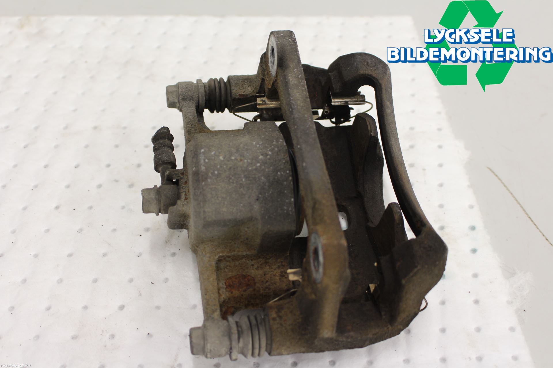 Suzuki VITARA 15- Bromsok Fram Höger