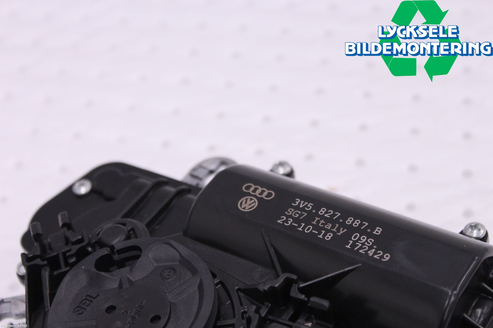 Audi A4/S4 B9 20- Bakluckeöppnare Automatisk