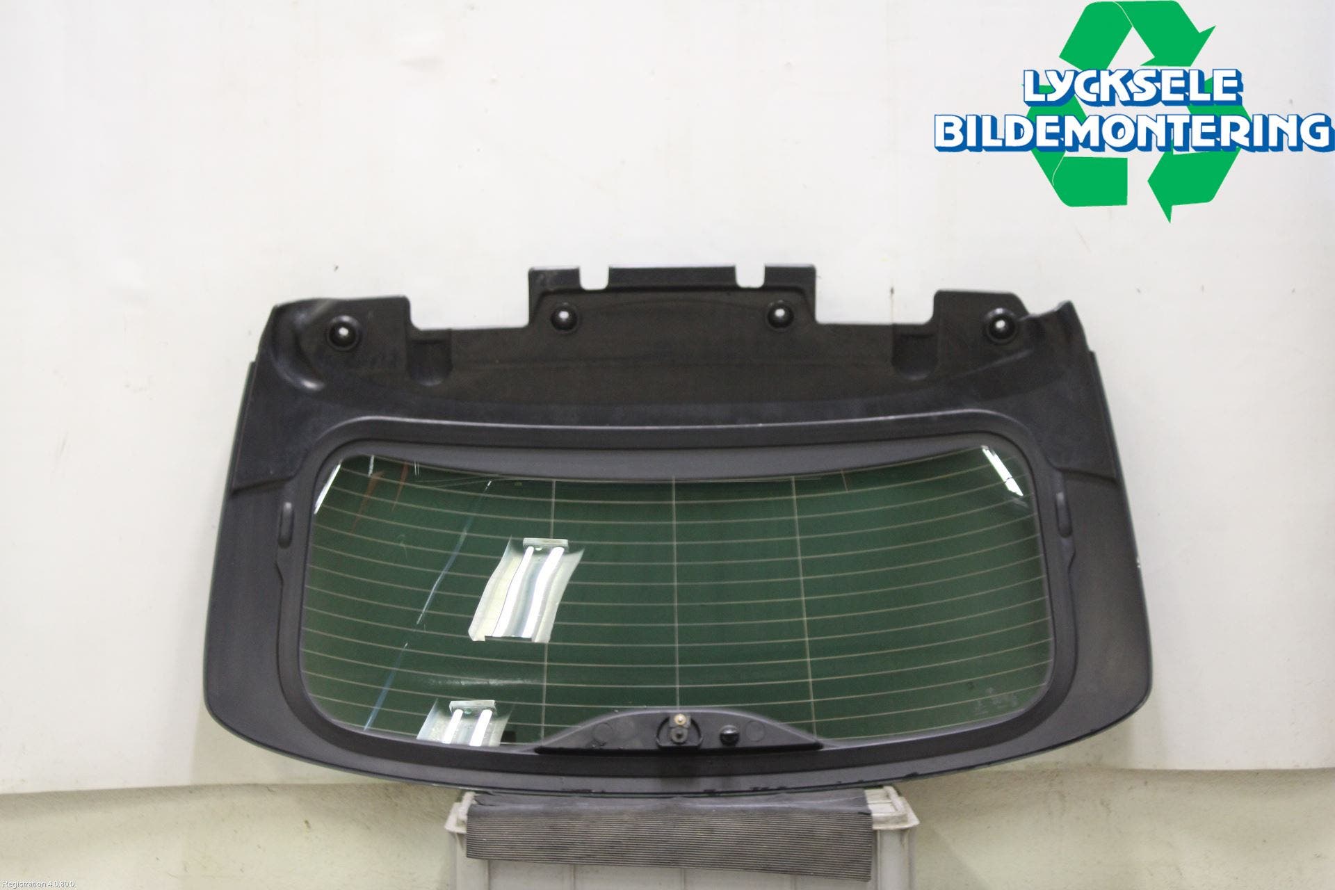 BMW 3 F30/F31/F80 12-19 Bakruta