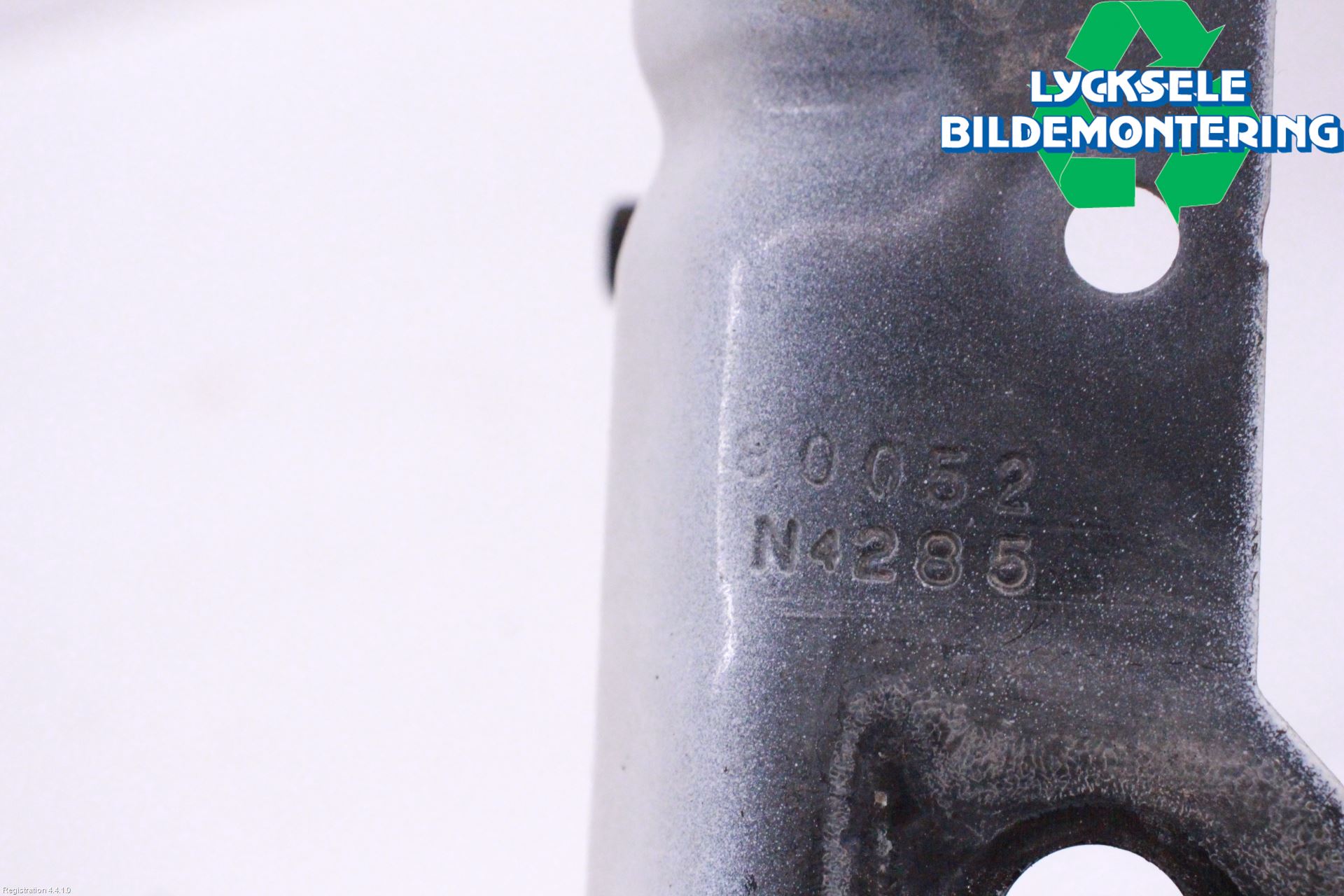 Chevrolet SILVERADO PICKUP Huvgångjärn