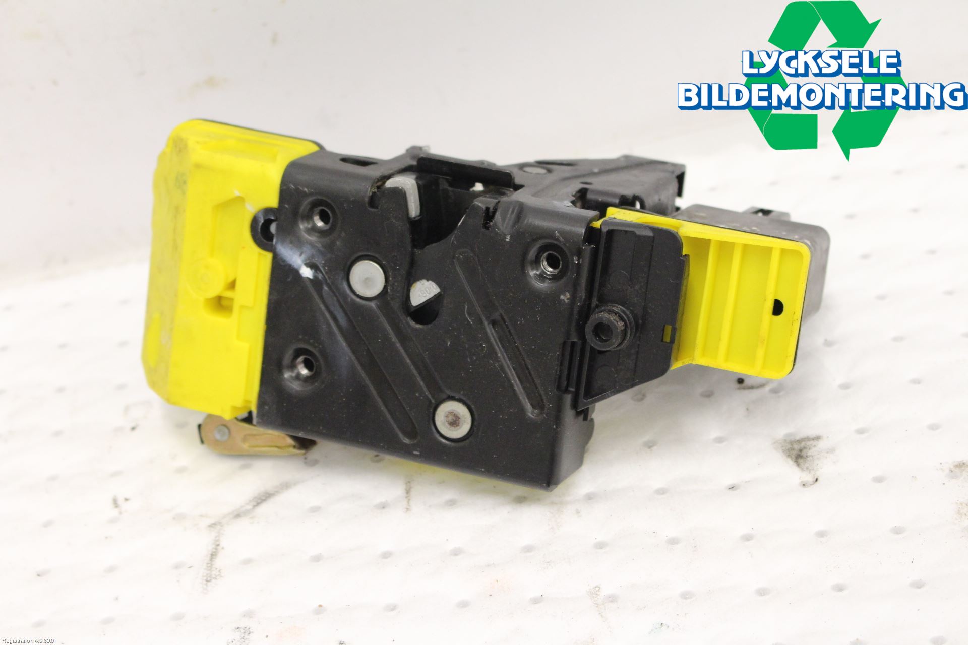 Volvo XC70 05-07 Låskista-Dörrlås