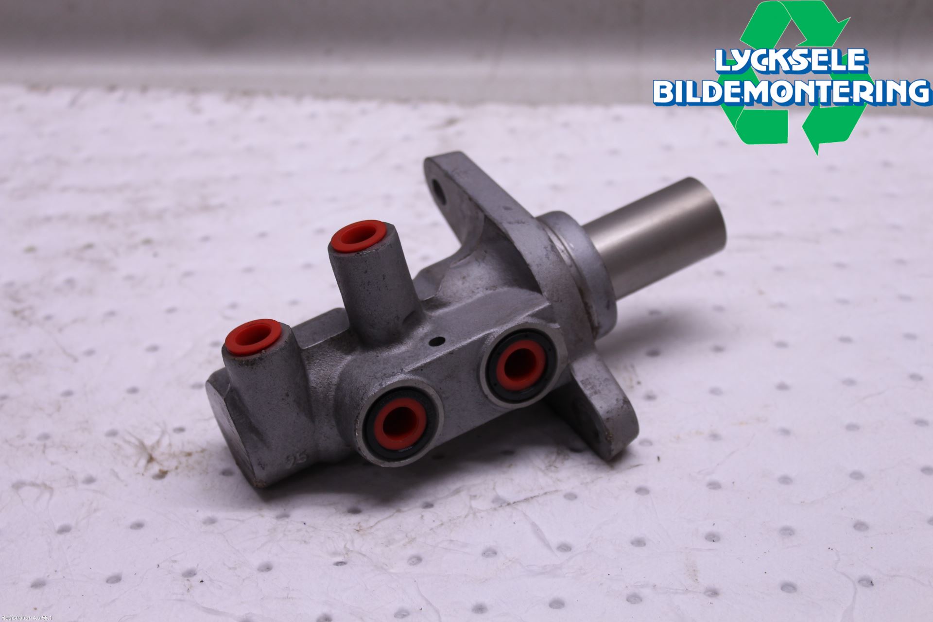 Volvo XC70 14-16 Broms Huvudcylinder