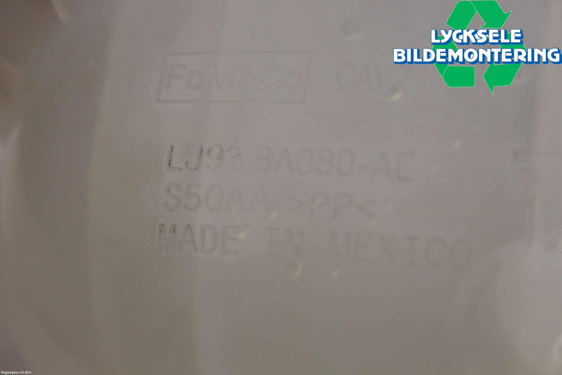 Ford MUSTANG Mach-E 21- Expansionstank