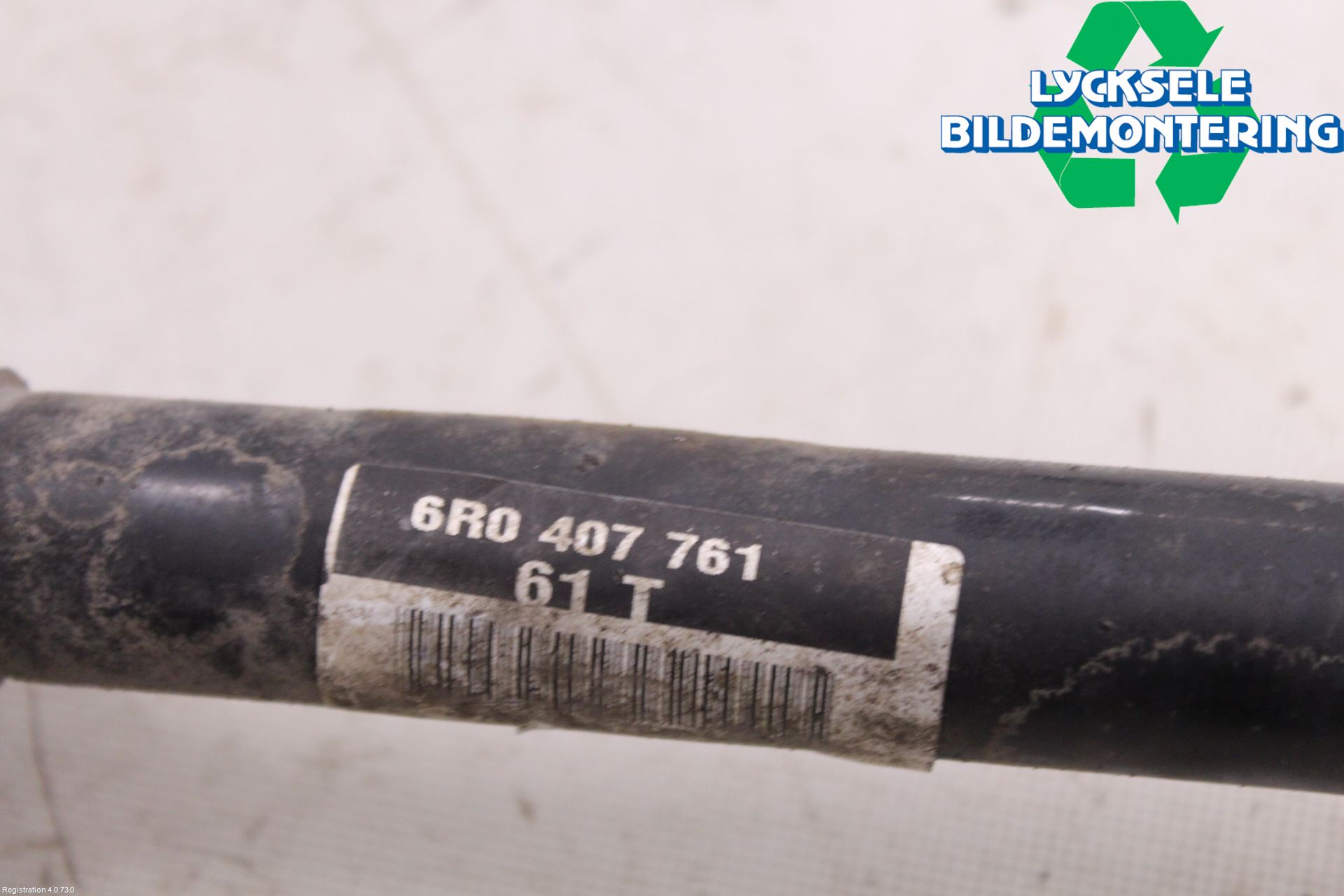 Volkswagen VW POLO 10-17 Drivaxel Fram Vänster