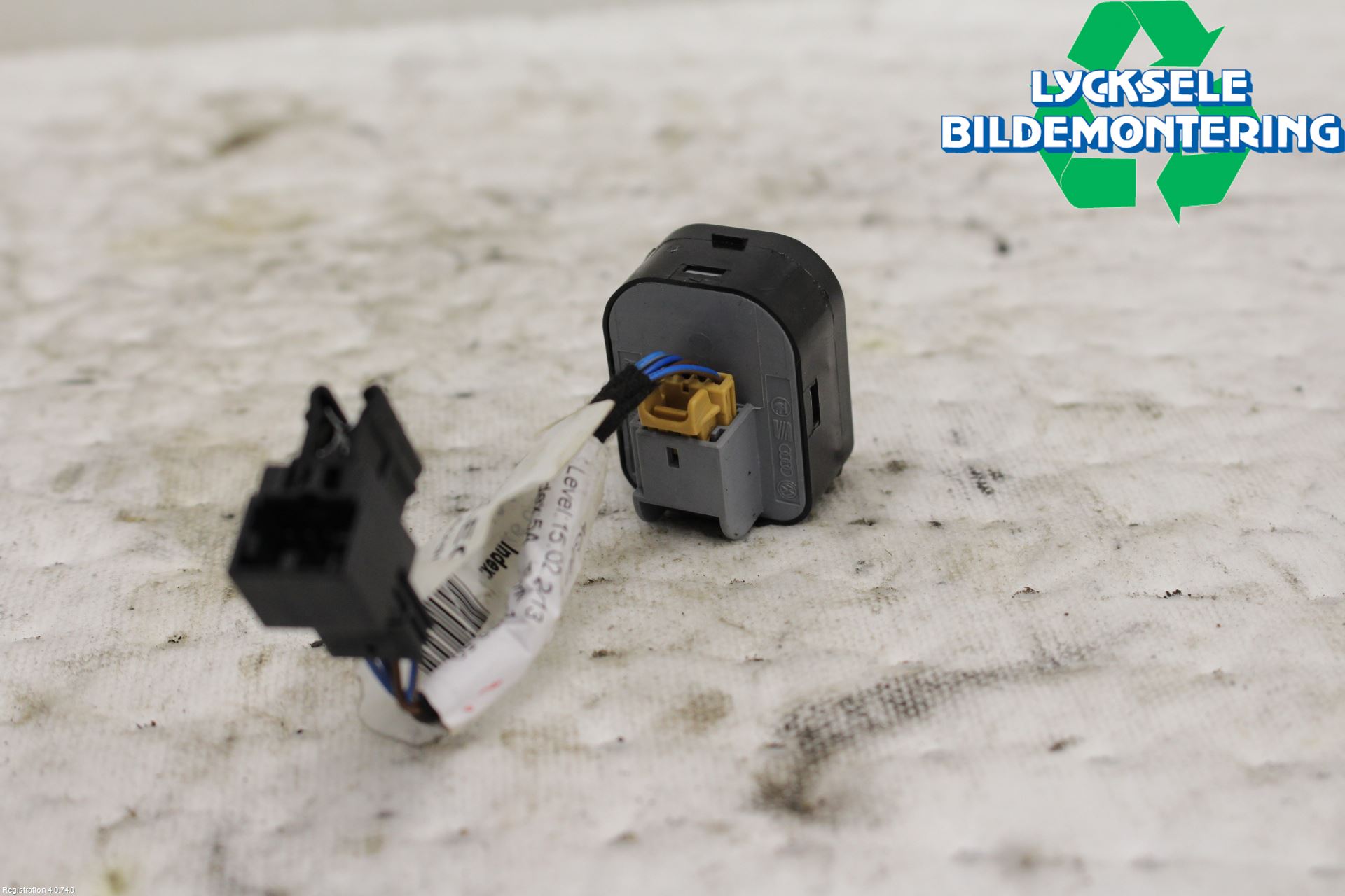 Audi A6 ALLROAD 12-18 Strömställare Spegel