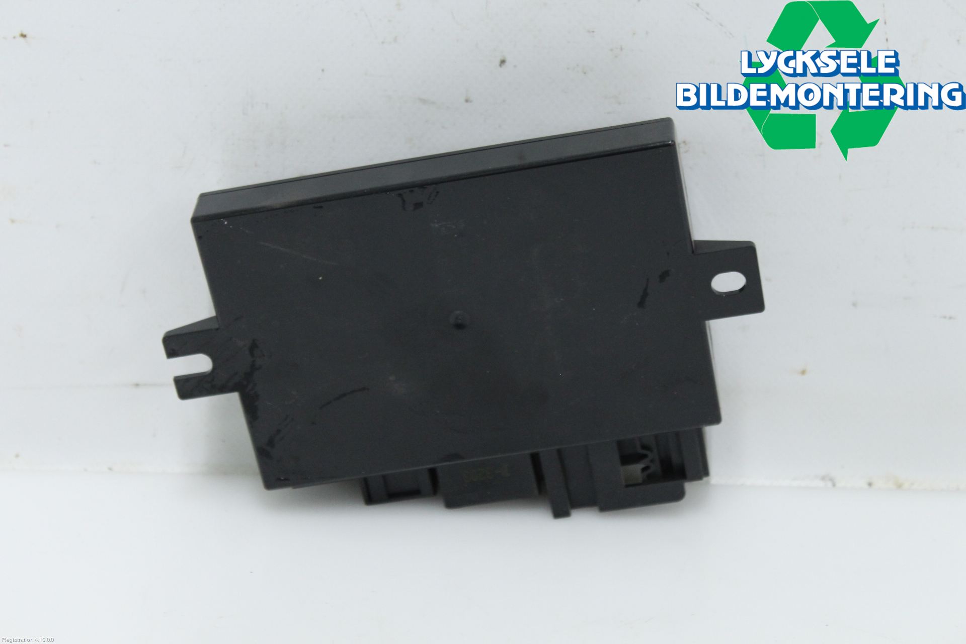 Volkswagen VW T-ROC 18- Styrenhet Dragkrok