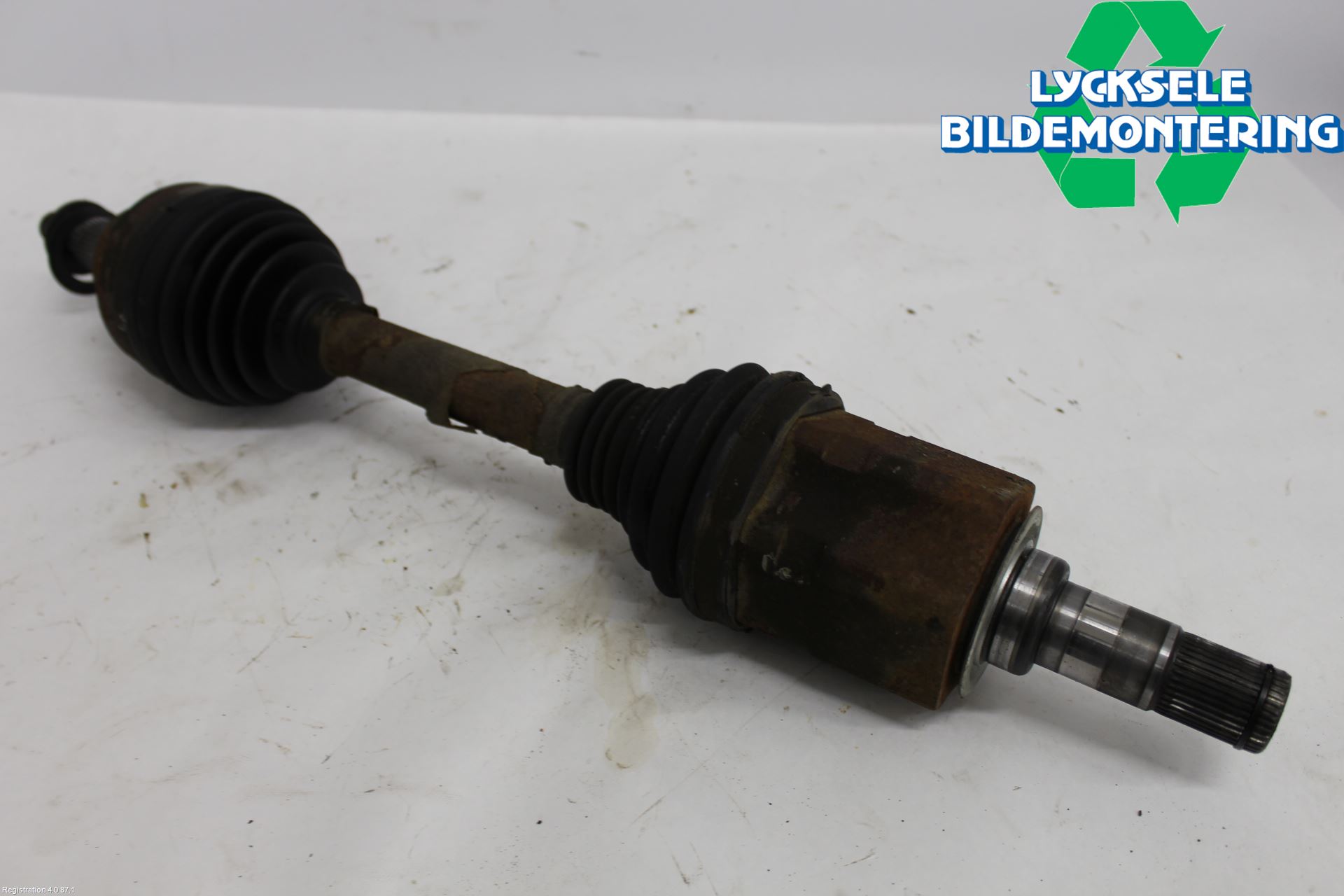 Jeep GRAND CHEROKEE 10-20 Drivaxel Fram Vänster