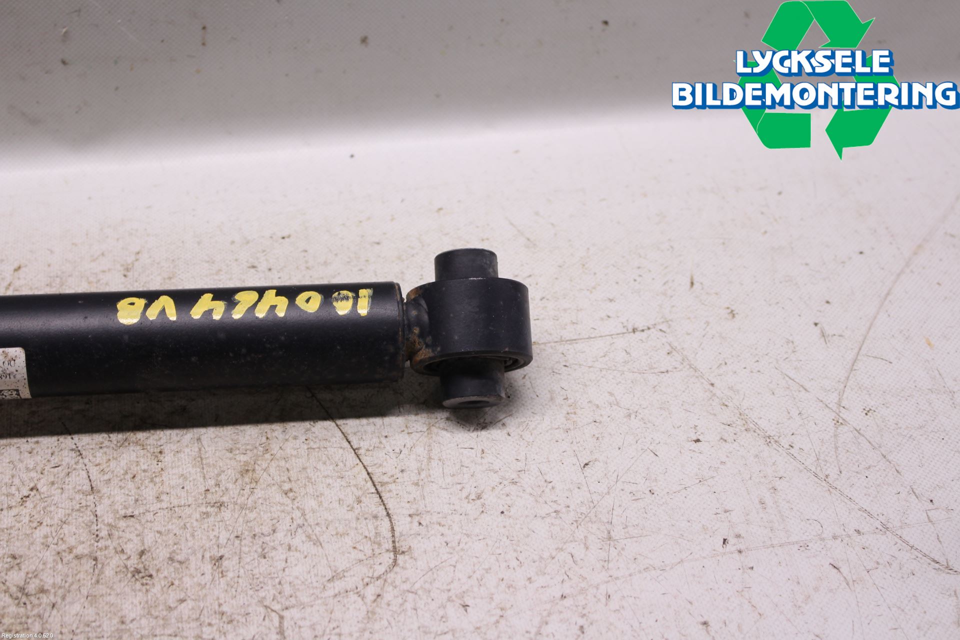 Audi A4/S4 B9 16-19 Stötdämpare Bak