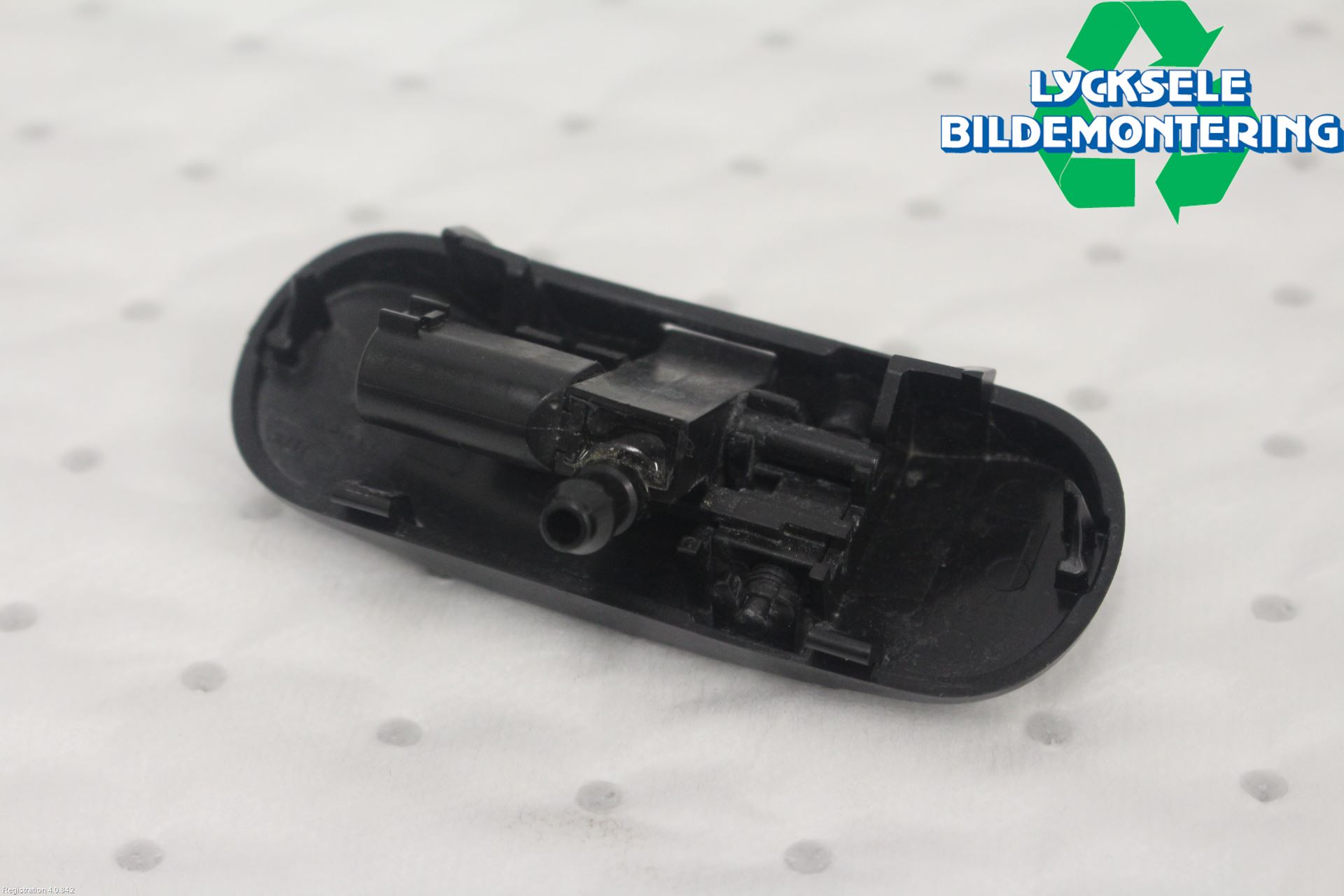 Audi A3/S3 8Y 21- Spolarmunstycke Rutor