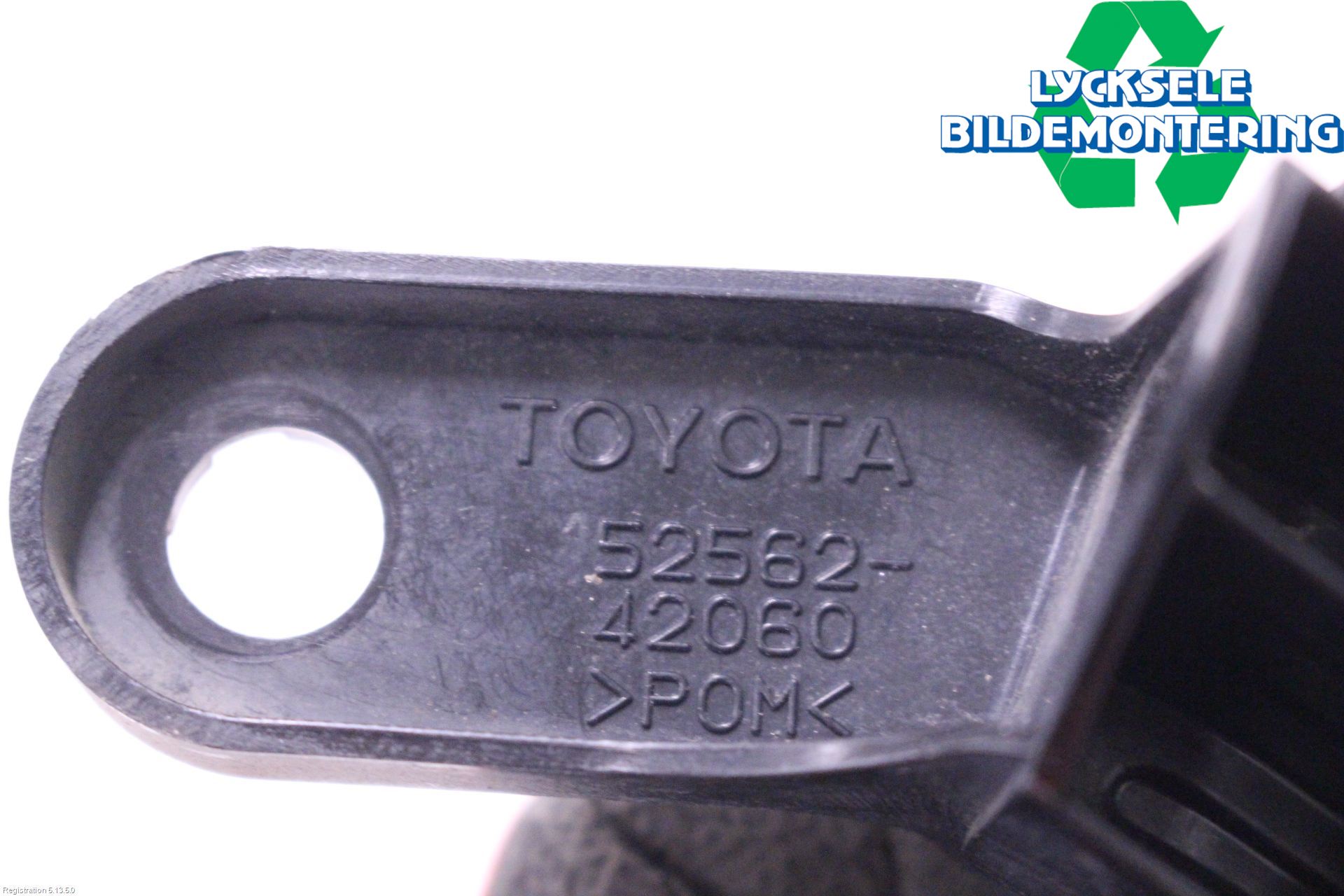 Toyota RAV4 19- Stötfångarfäste Bak Hö