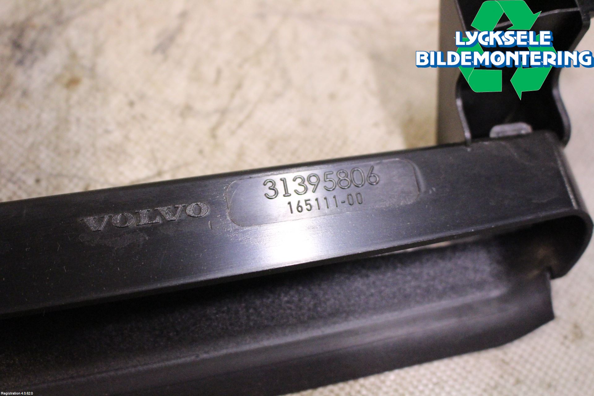 Volvo XC70 14-16 Bromsljus Bakruta