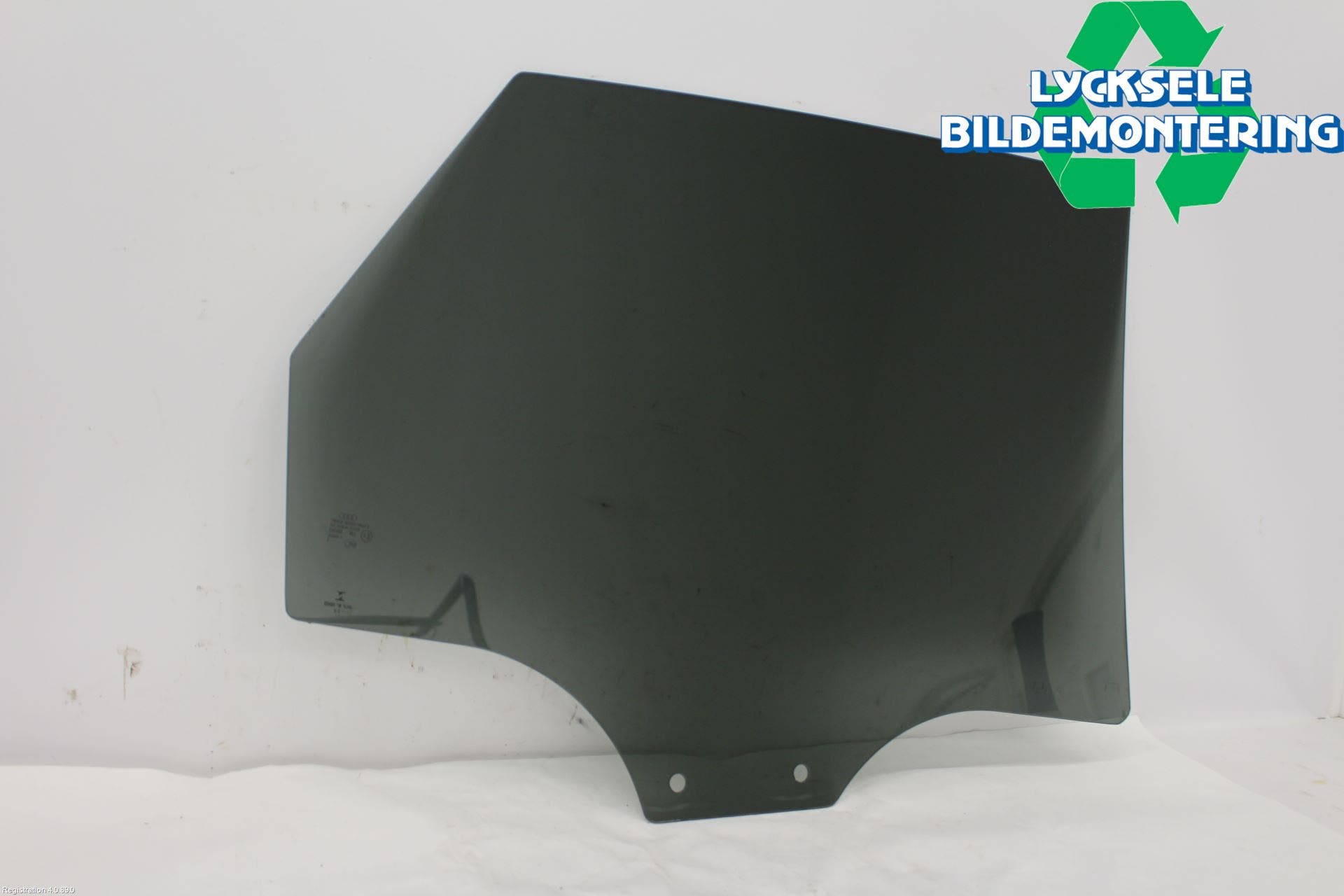 Audi Q5/SQ5 17- Dörruta Bak Vänster