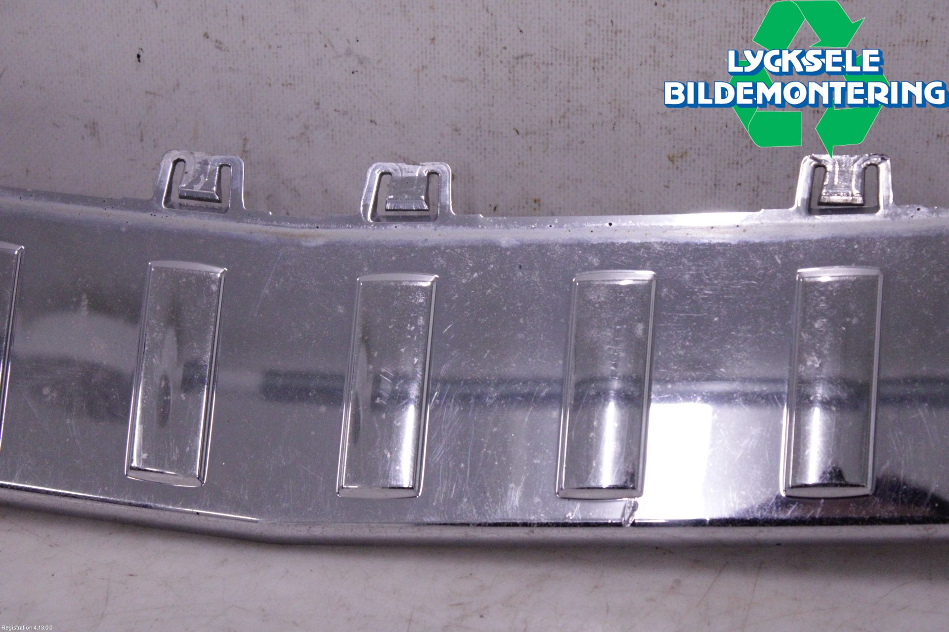 Mercedes-Benz MB GLK-KLASS (X204) 08-16 Stötfångardel Bak Mitt