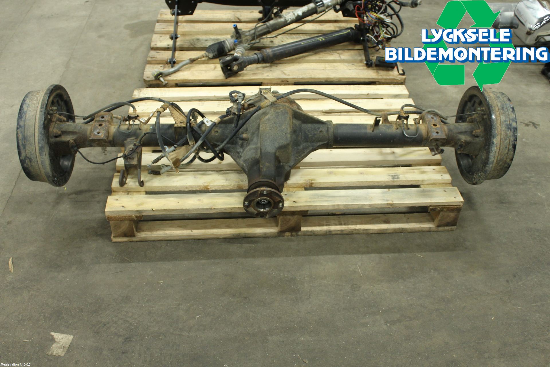 Nissan NAVARA 05-16 Bakaxel