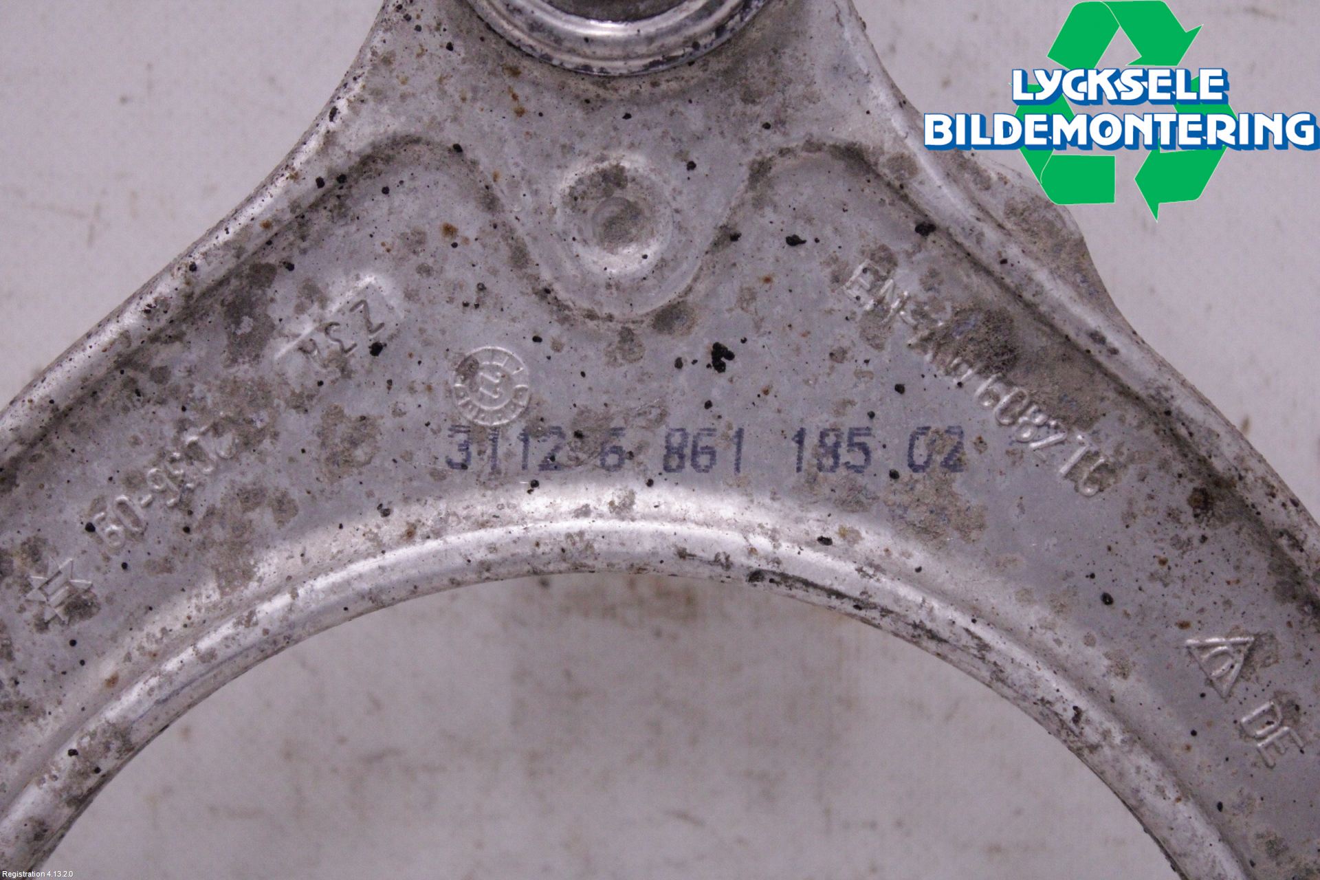 BMW 5 G30/G31/F90 17-23 Bärarm Fram Övre Vä
