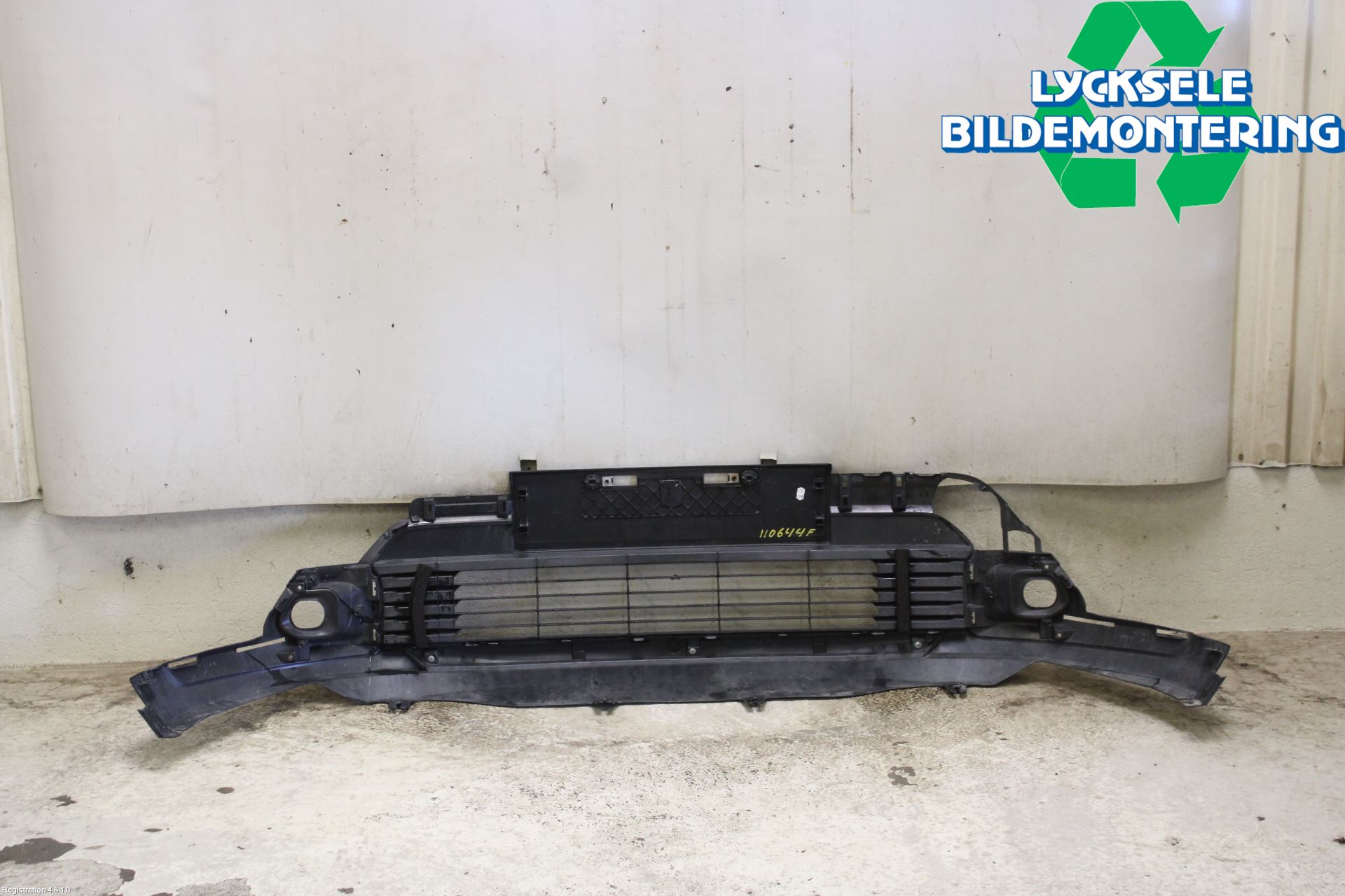 Toyota YARIS CROSS XP21 21- Spoiler Fram