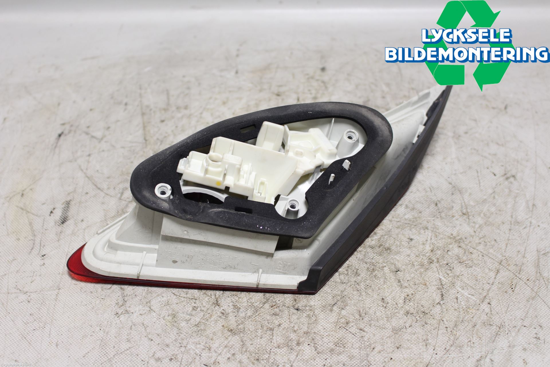 Opel ASTRA J 10-15 Bakljus Lucka Vä