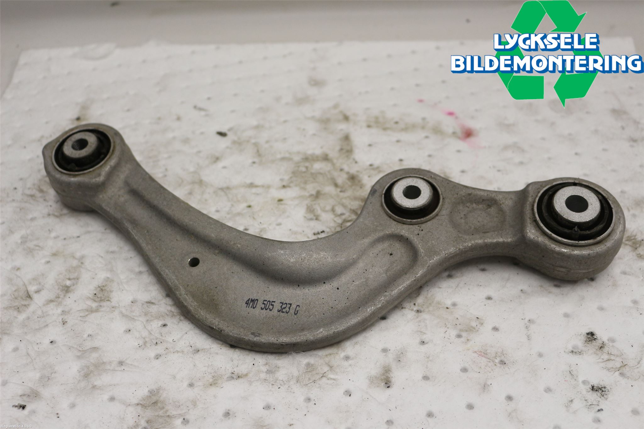 Audi A6 F2/C8 19- Bärarm Bak Övre Höger