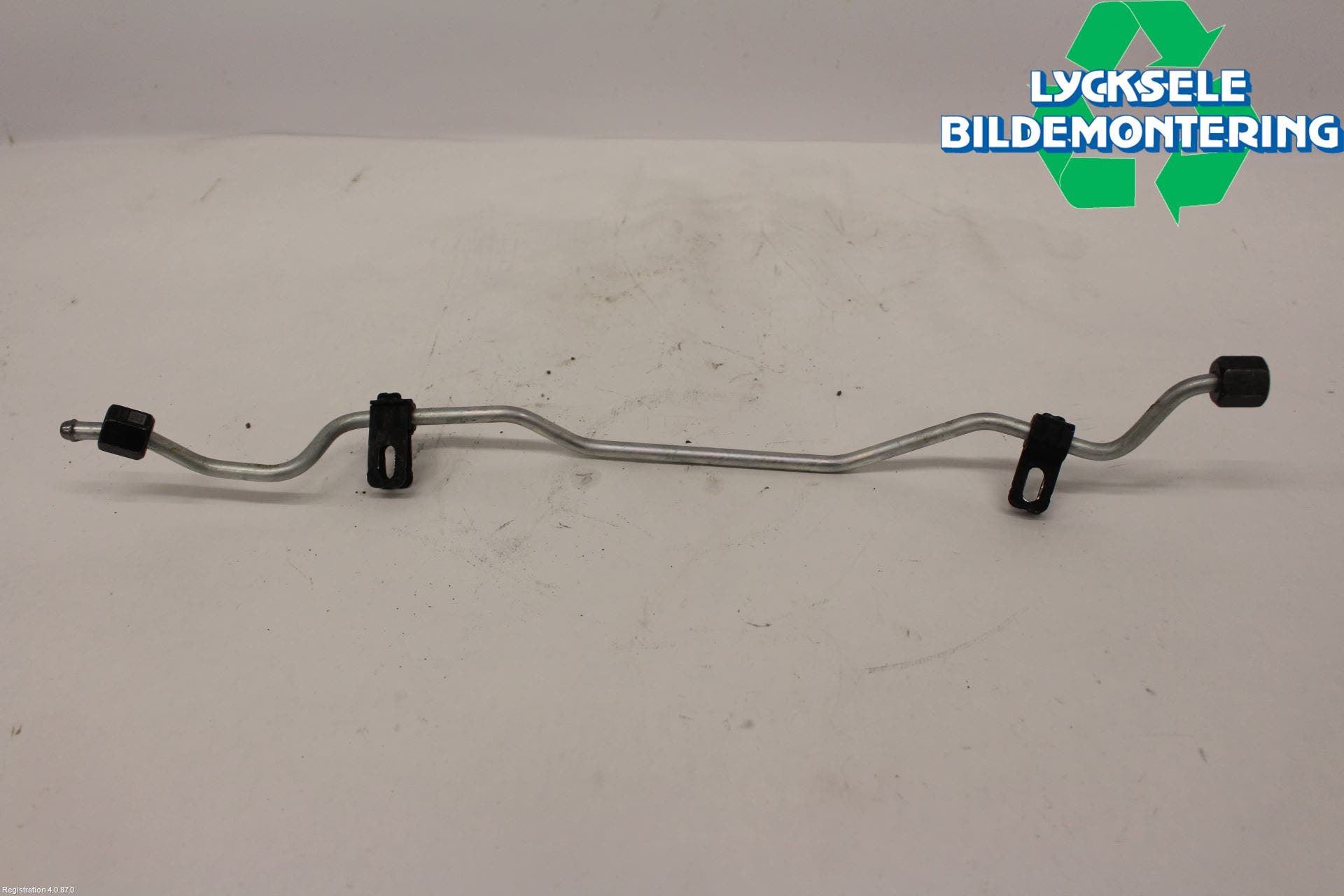 Audi A6 F2/C8 19- Injspridarrör